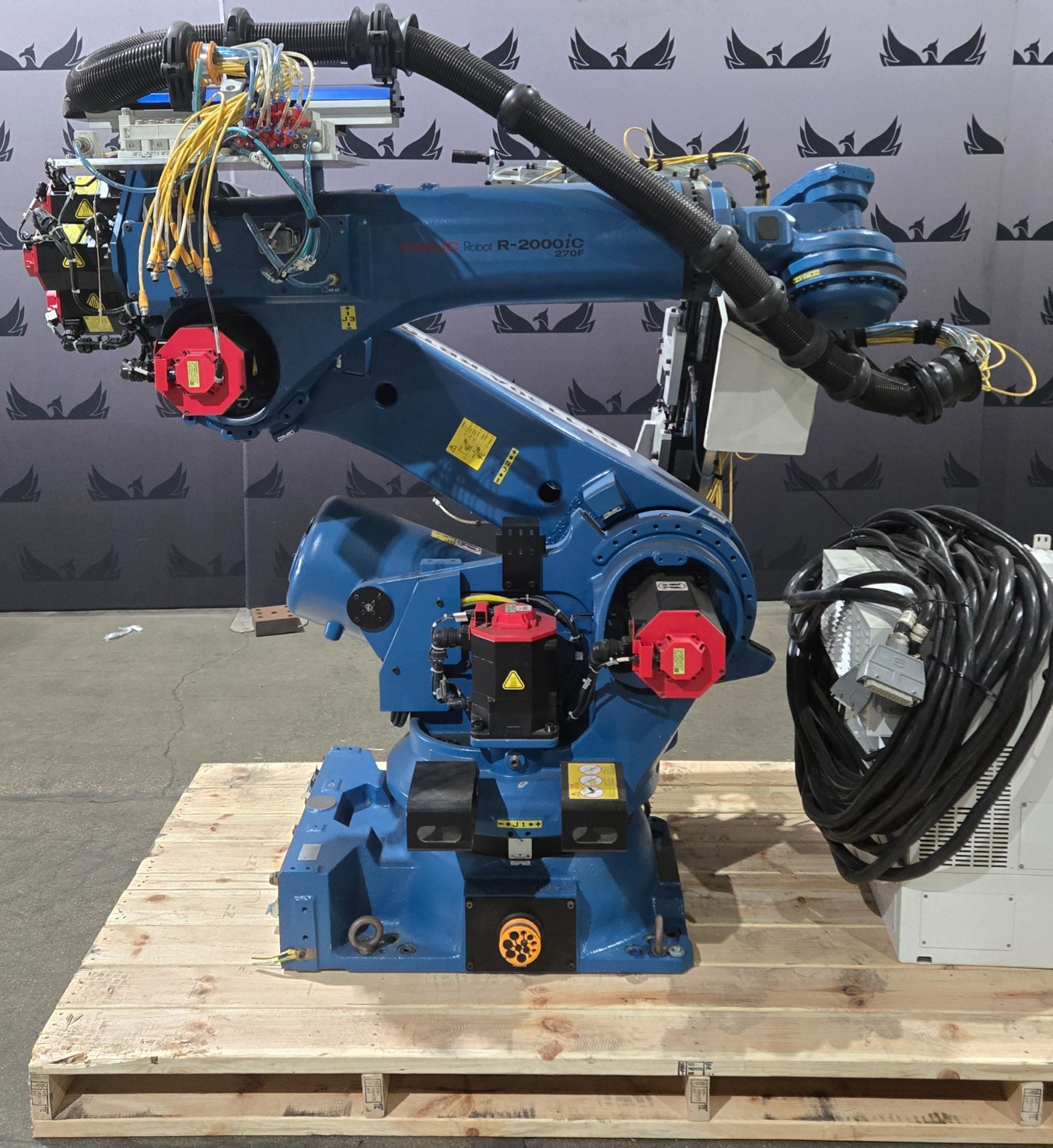 FANUC R‑2000iC/270F Robot w/ R‑30iB PLUS Controls & Spot Welding EOAT USED 16