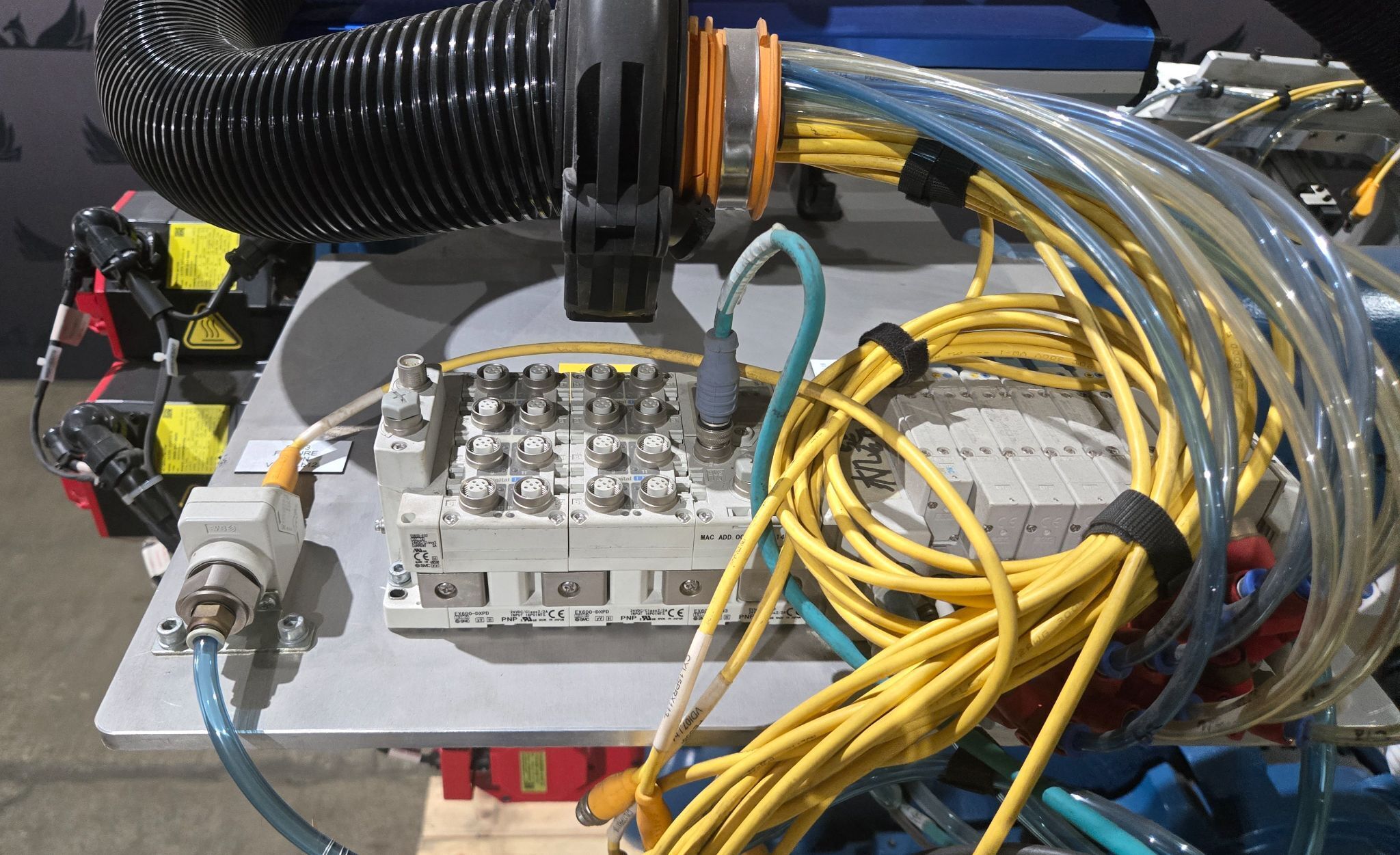 FANUC R‑2000iC/270F Robot w/ R‑30iB PLUS Controls & Spot Welding EOAT USED 22