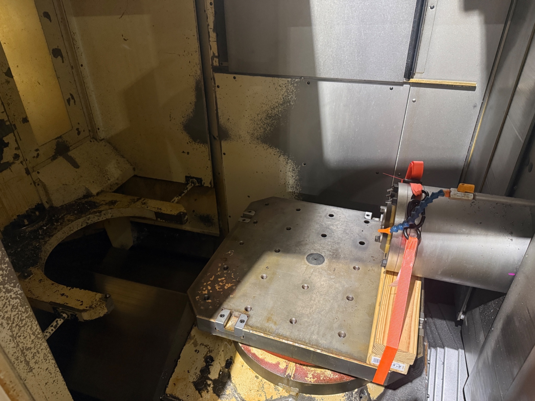 OKK HM-600 4-AXIS 6