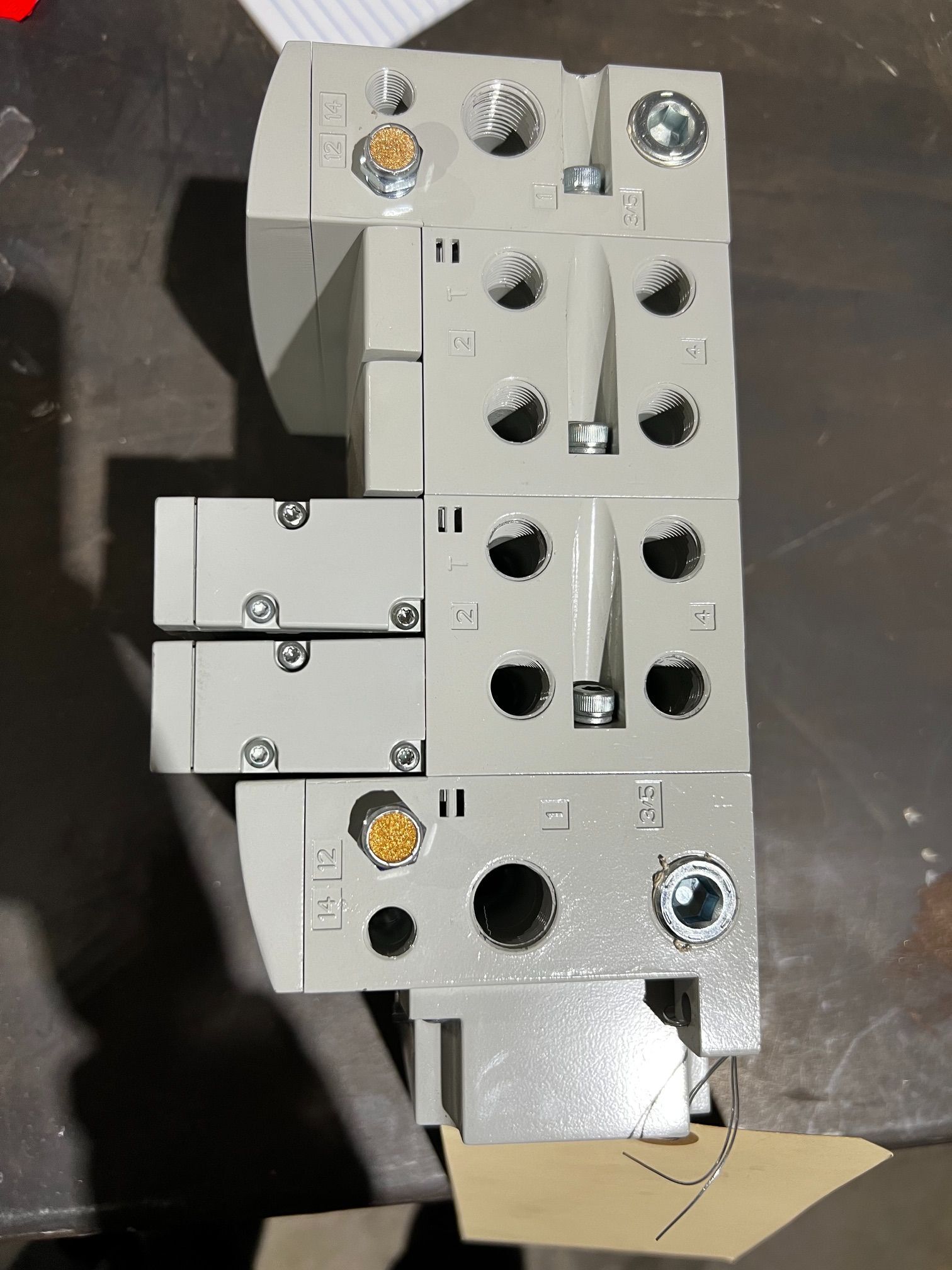 NUMATICS R503 Series Pneumatic Valve Manifold Assembly 24VDC USED 7
