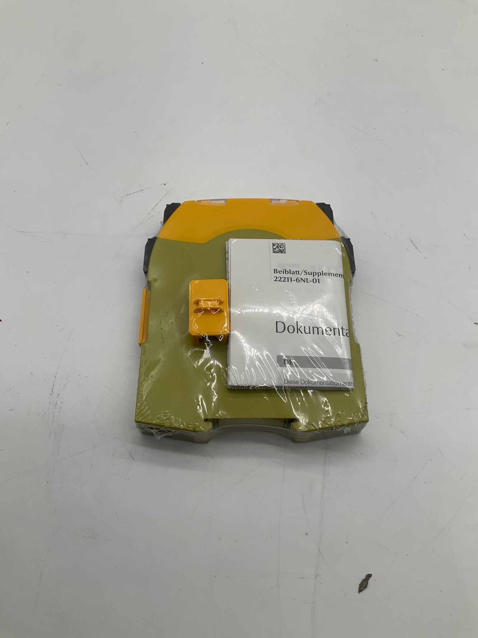 PILZ PNOZ S7C 751107 Safety Relay NEW 2