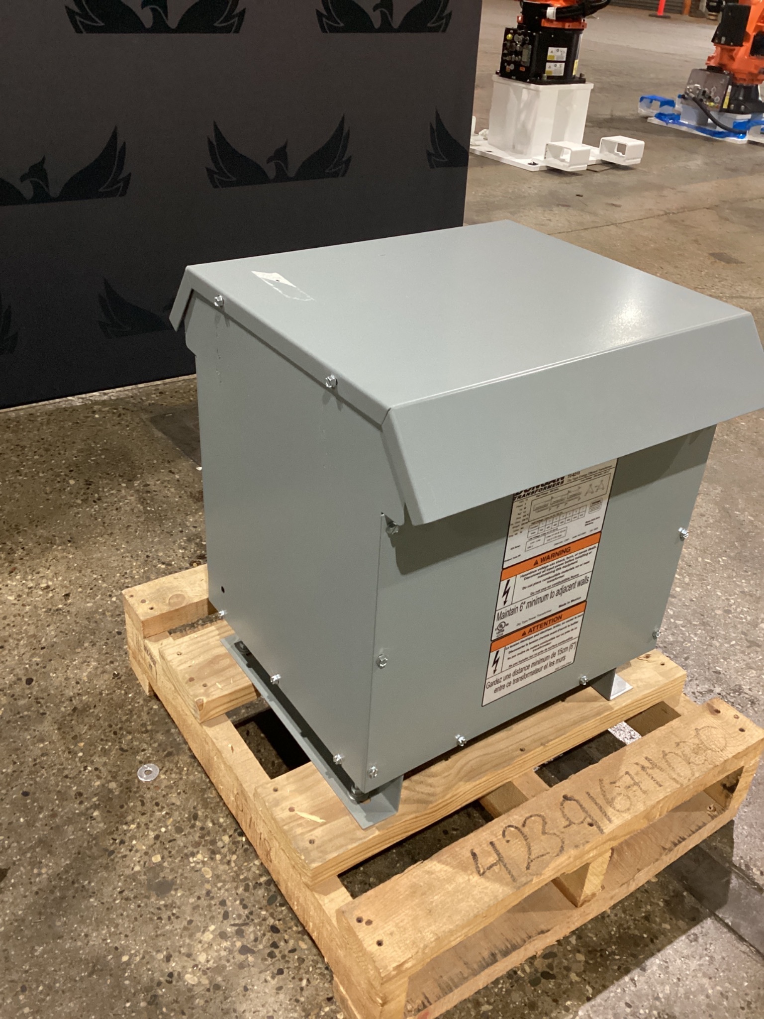 DONGAN 73-6215 15 kVa Transformer 480V - 240/120V USED 1