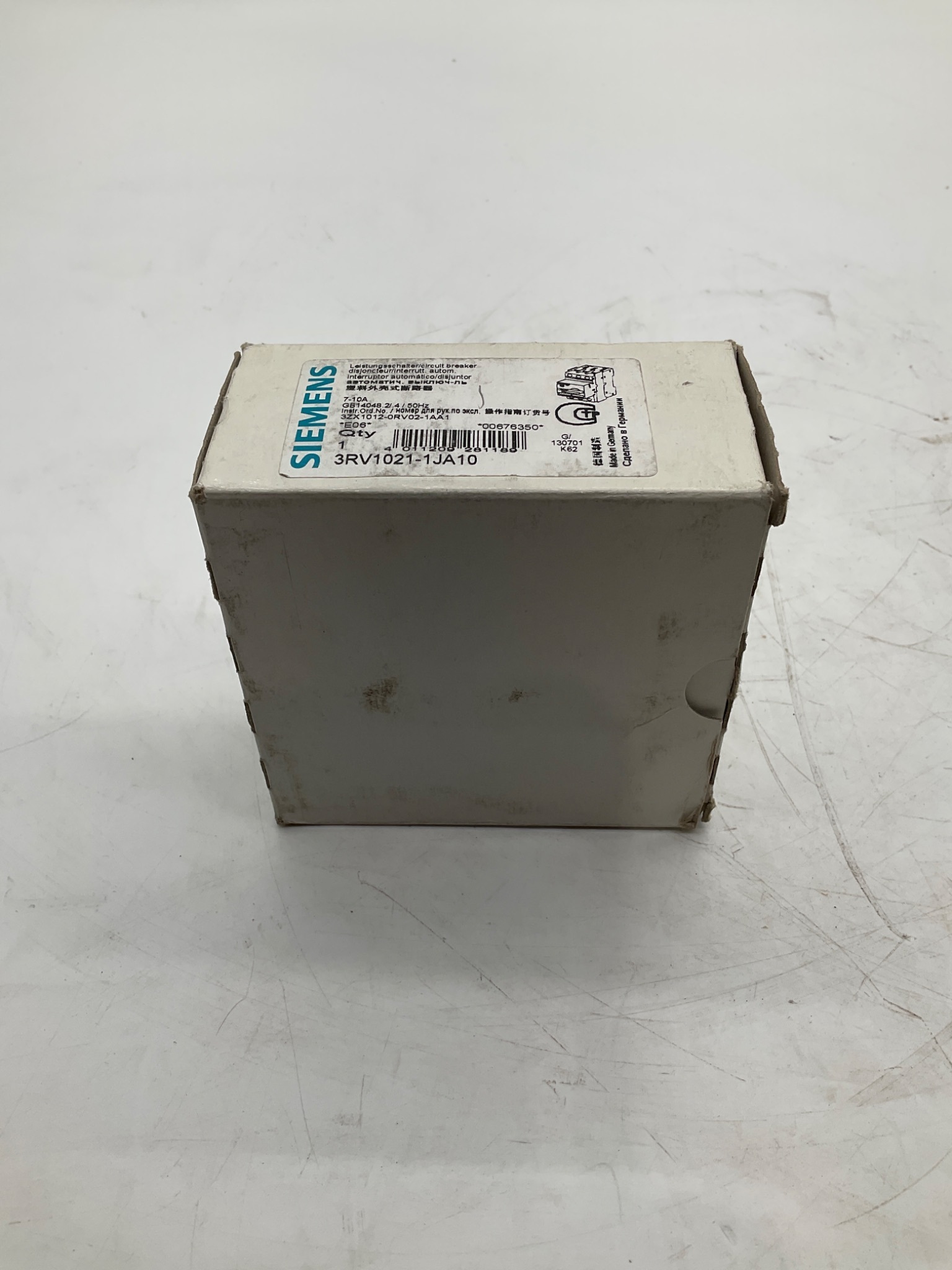 SIEMENS 3RV1021-1JA10 SIRIUS Motor Protection Circuit Breaker 7-10A NEW 3