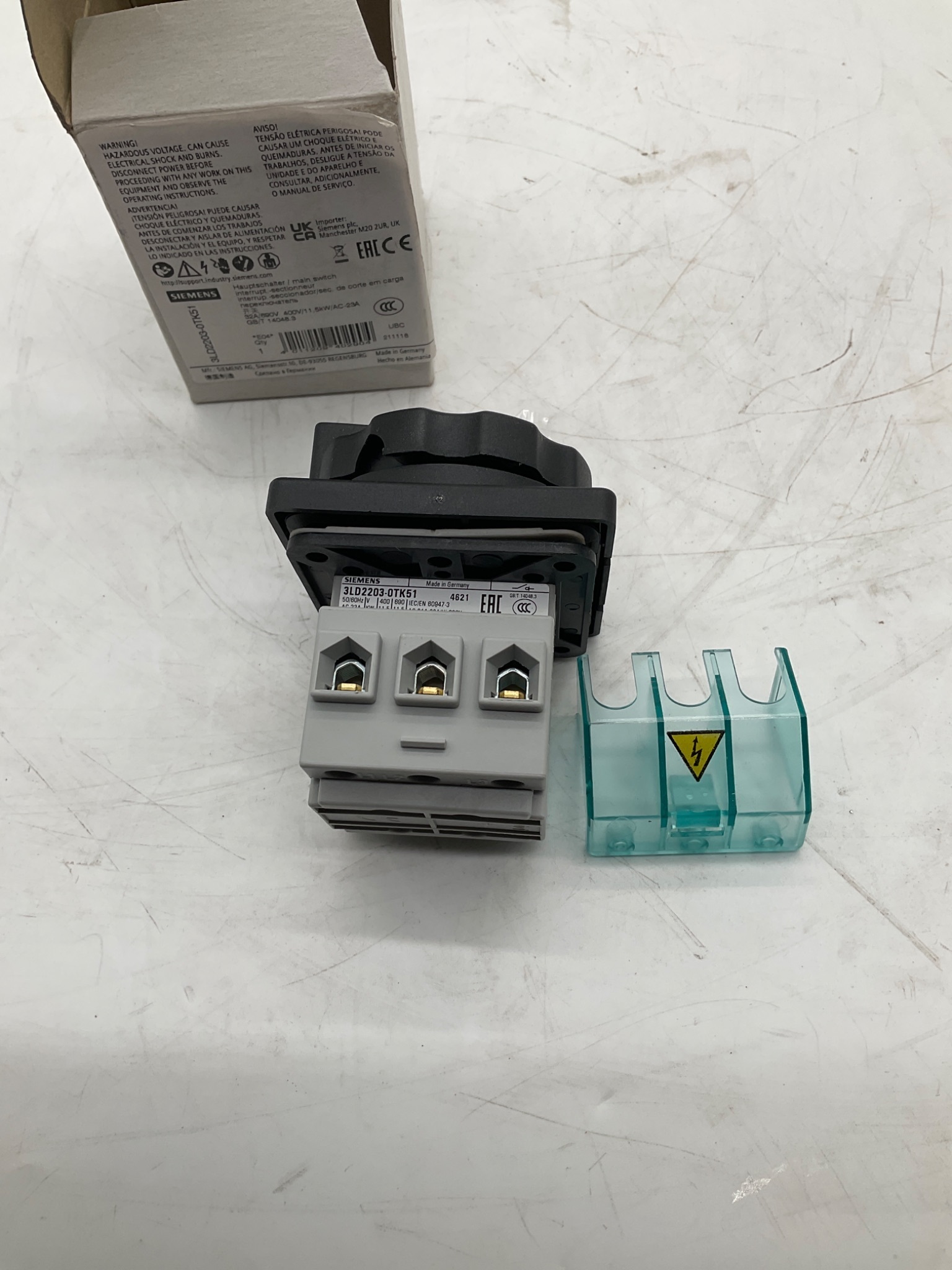 SIEMENS 3LD2203-0TK51 Main Switch 32A Door Coupling Rotary Disconnect NEW 2