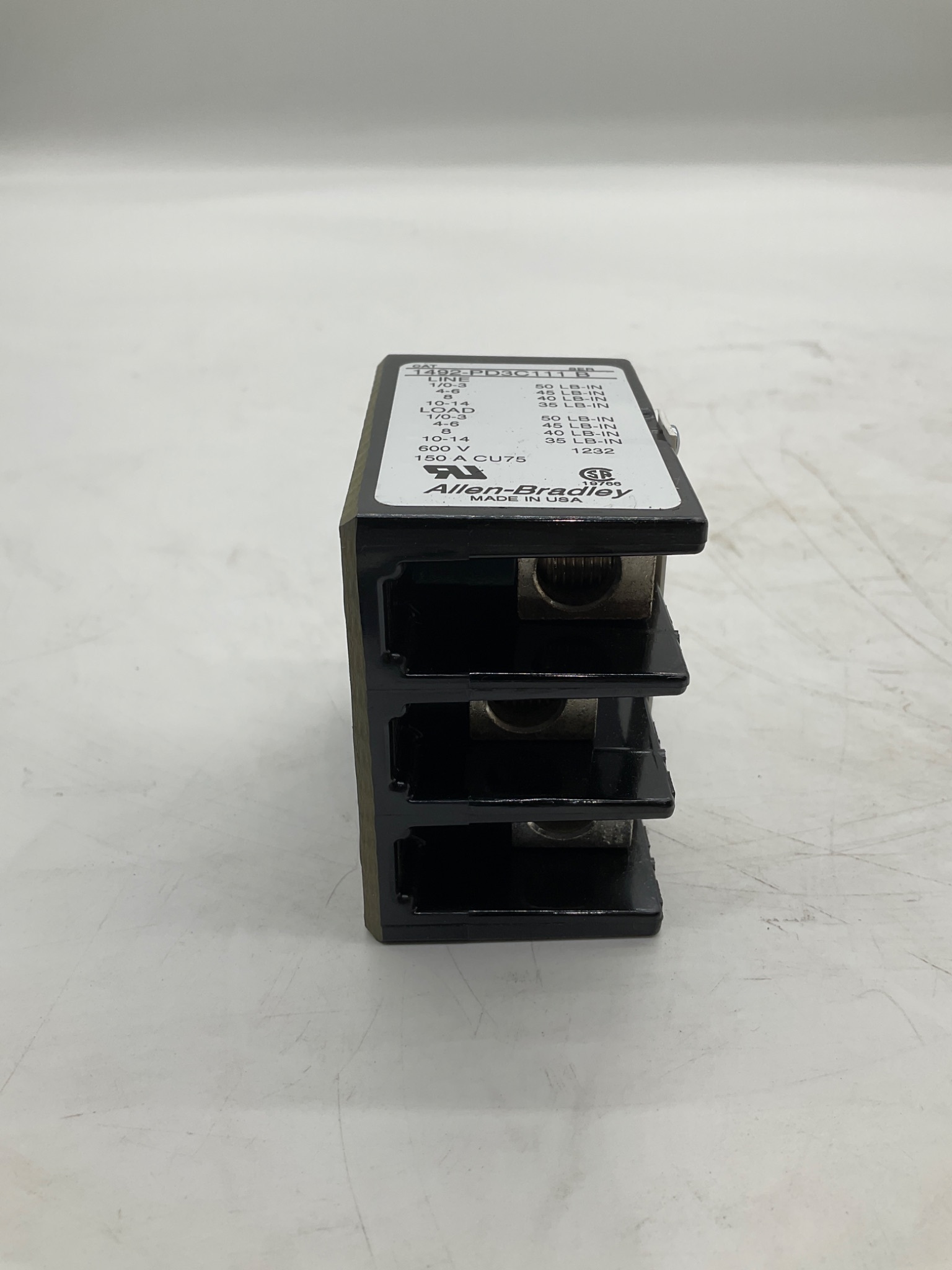ALLEN-BRADLEY 1492-PD3C111 Power Distribution Block Series B NEW 3