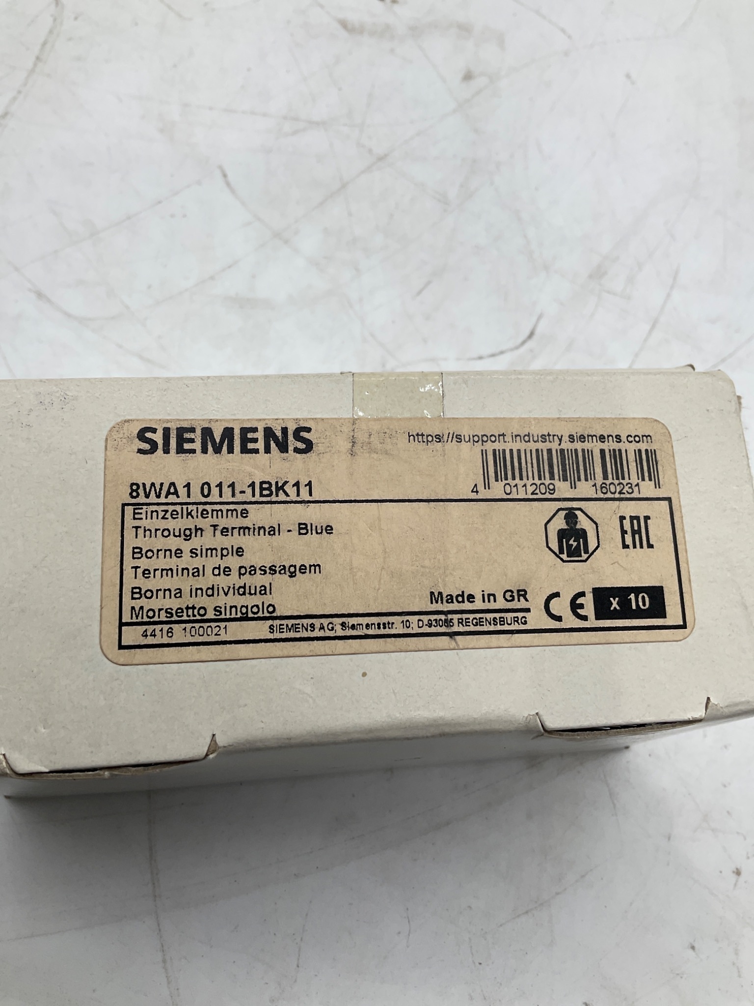 SIEMENS 8WA1011-1BK11 Through Terminal Blue (Lot Of 10) NEW 1