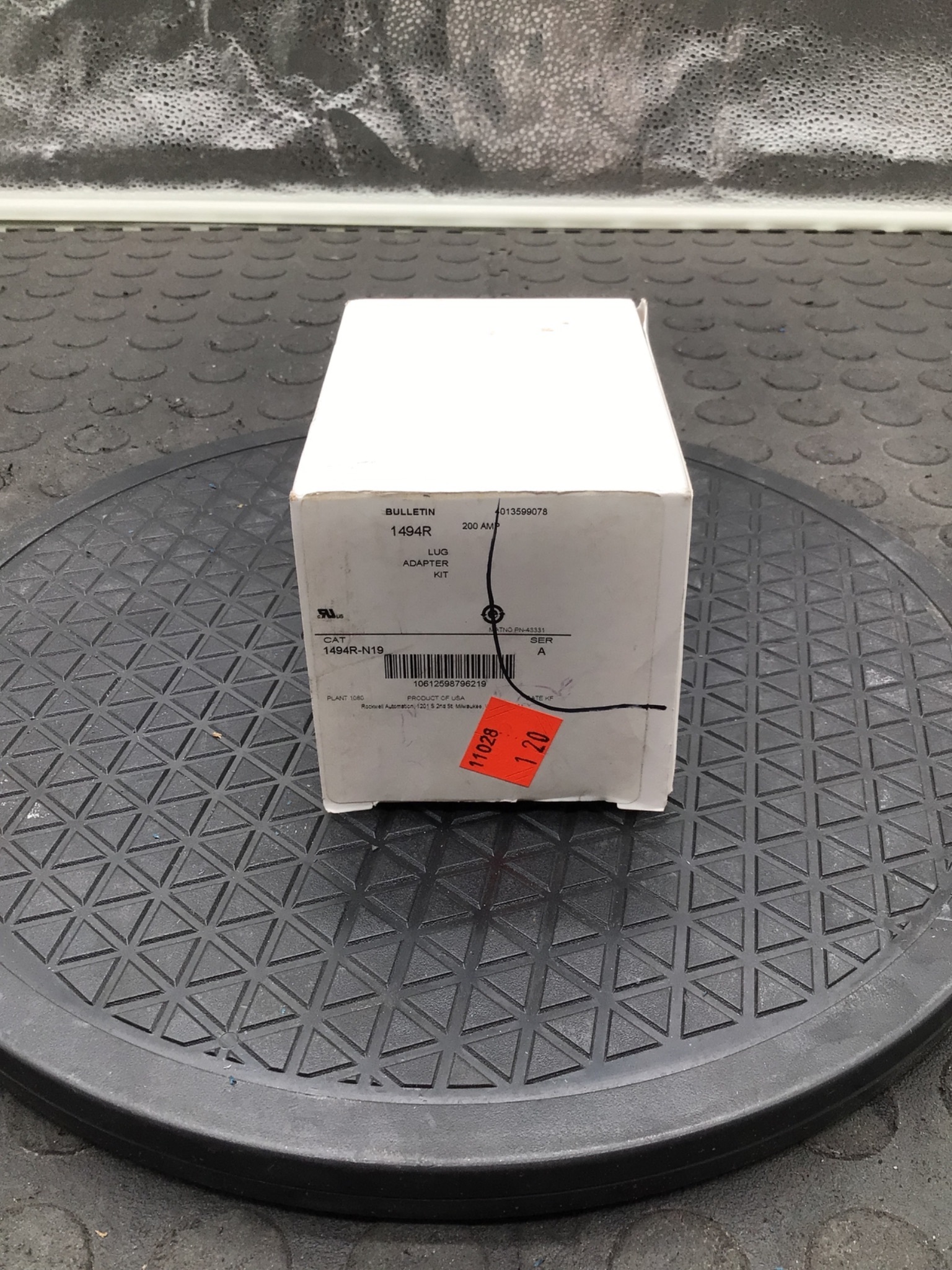 ALLEN-BRADLEY 1494R-N19 Lug Adapter Kit 200A NEW 0