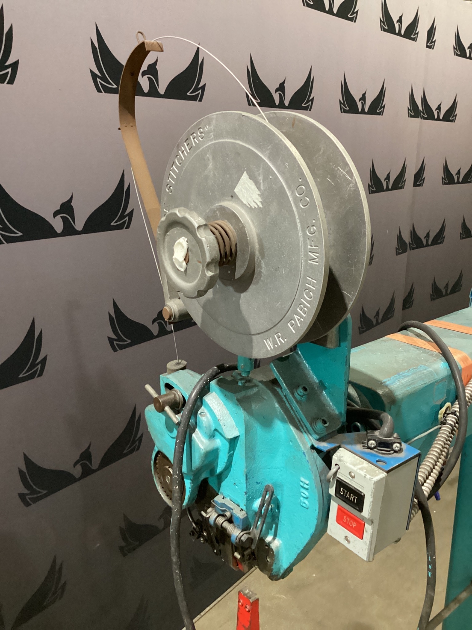 IDEAL STITCHER S-25-SAW Wire Stitching Machine USED 2