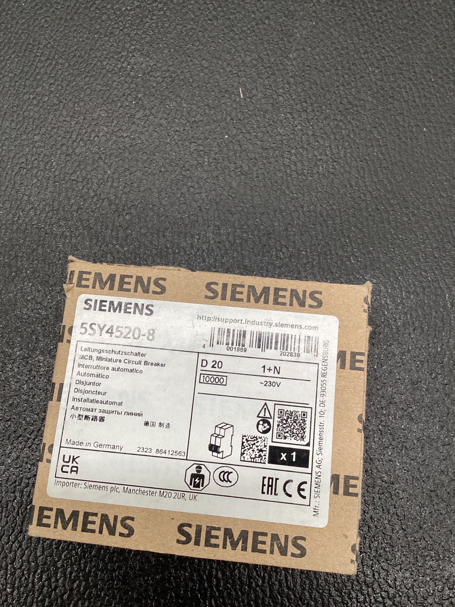 SIEMENS 5SY4520-8 20A 1P+N Miniature Circuit Breaker NEW 2