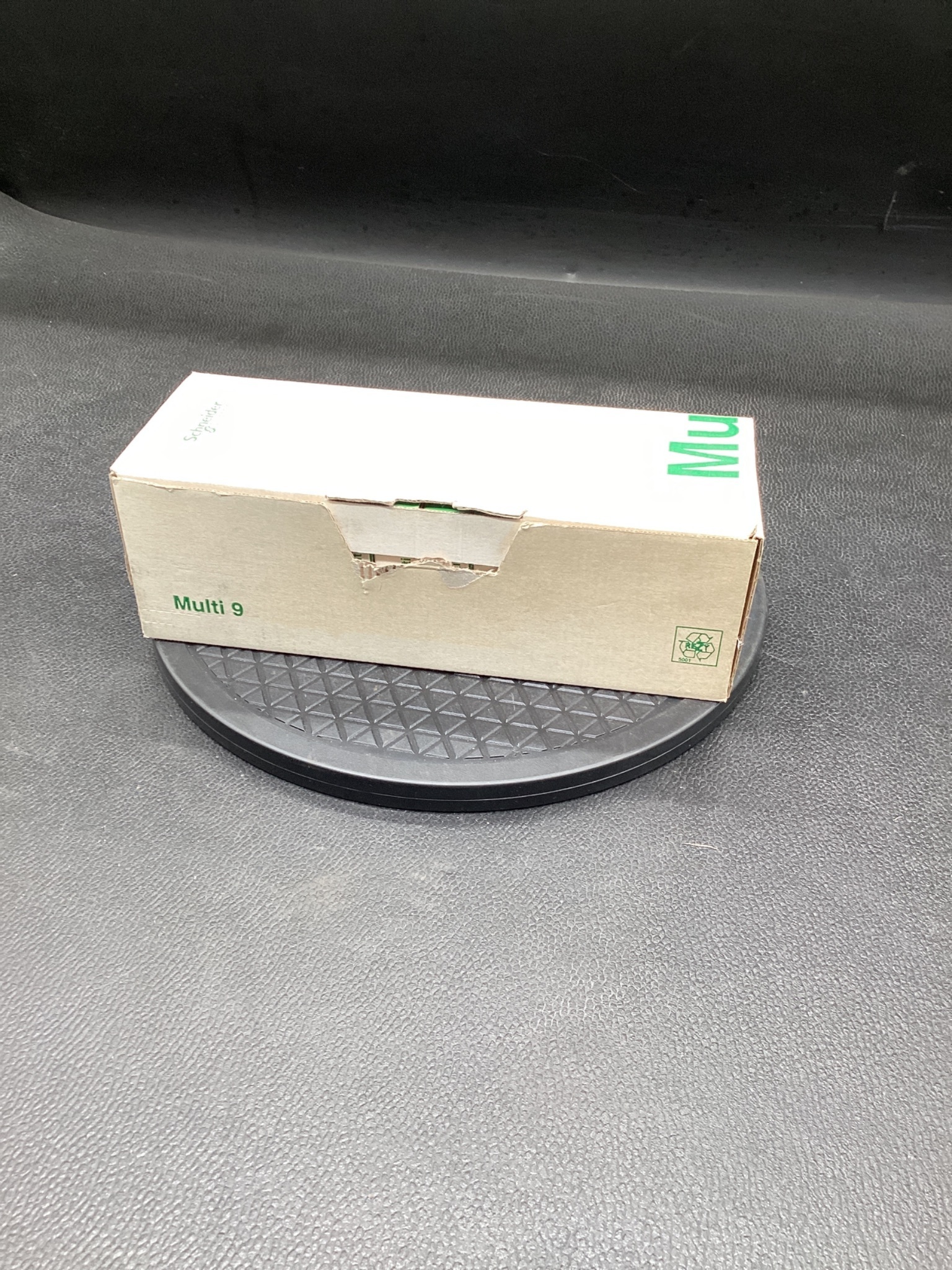 SCHNEIDER ELECTRIC 26925 On-Off Auxiliary Switch (LOT OF 12) NEW 0
