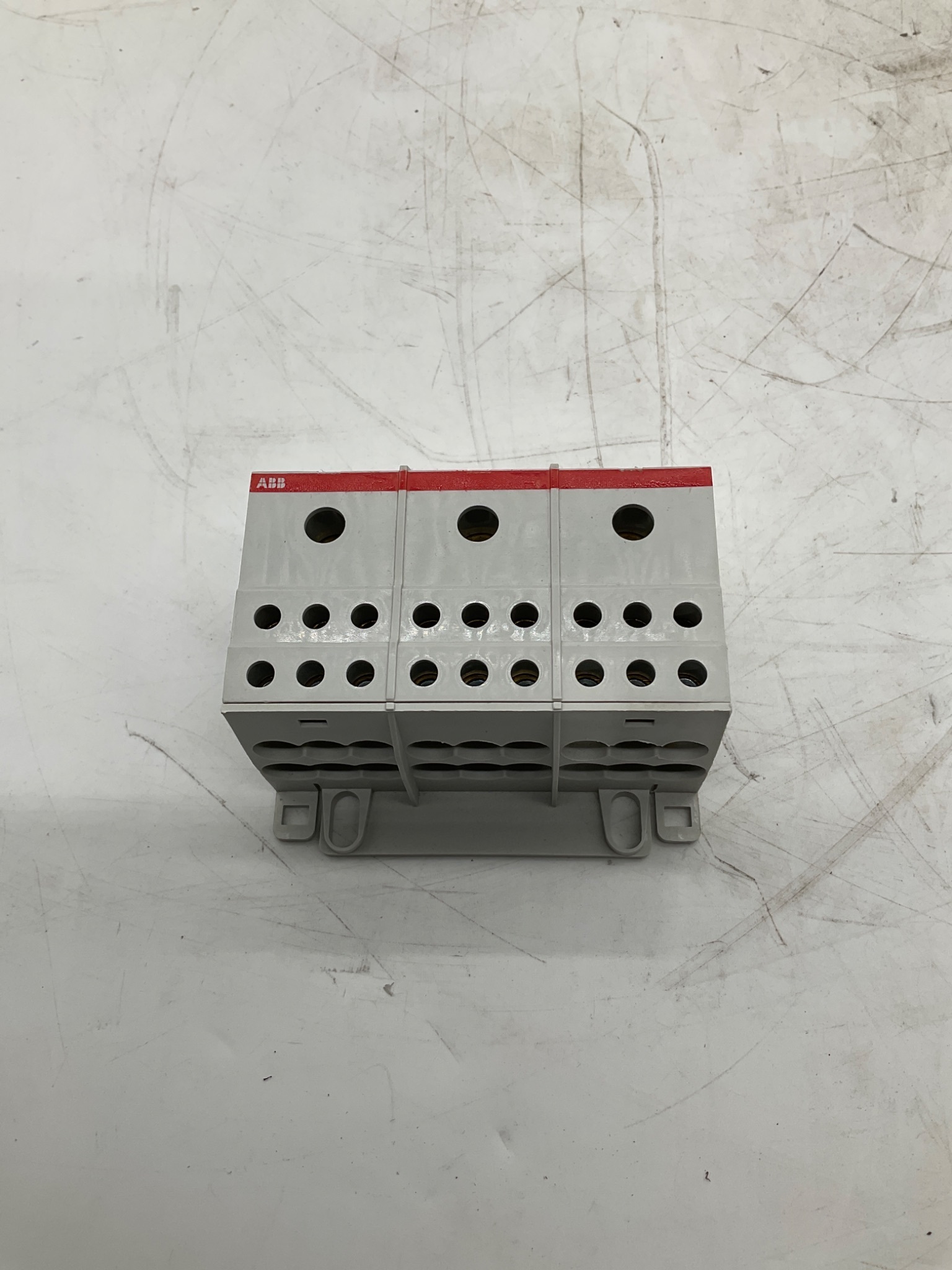 ABB BRT 115 A Power Distribution Block NEW 1