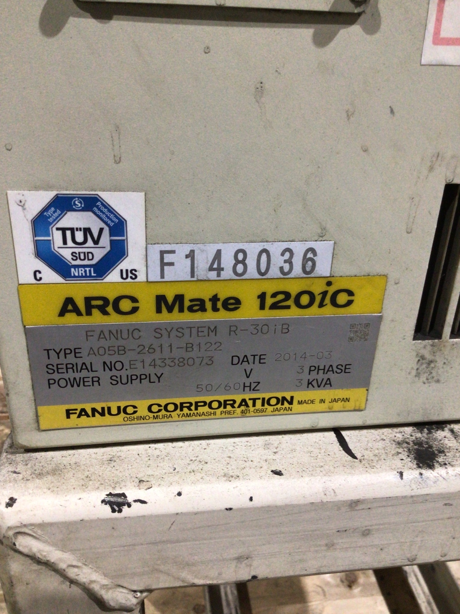 Fanuc ArcMate 120iC Complete with R‑30iA Controls & Lincoln Weld Component USED 7
