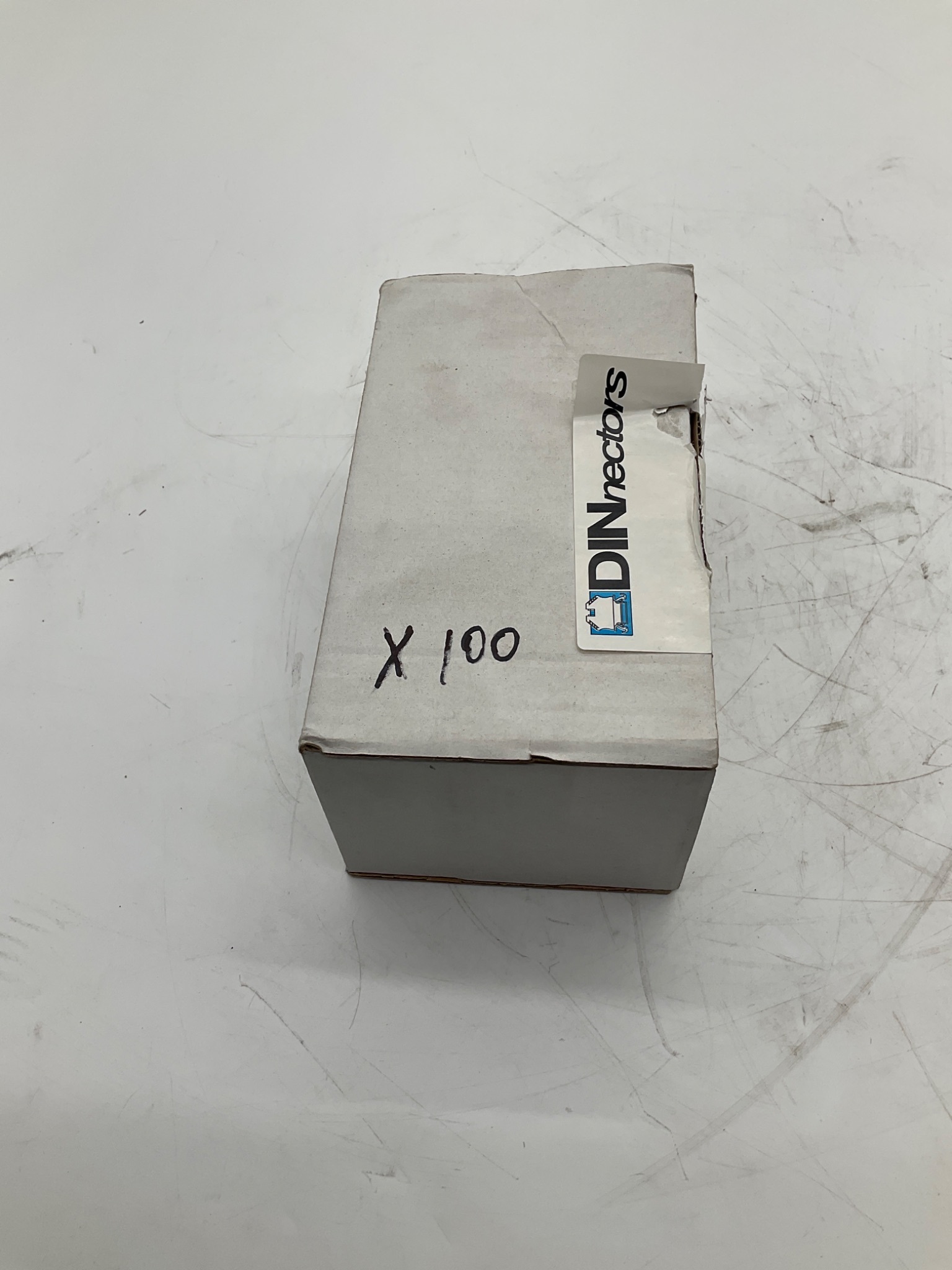 DINNECTORS DN-M10B-A Mini Terminal Block 10AWG 30A 300V Blue (Box of 100) NEW 0