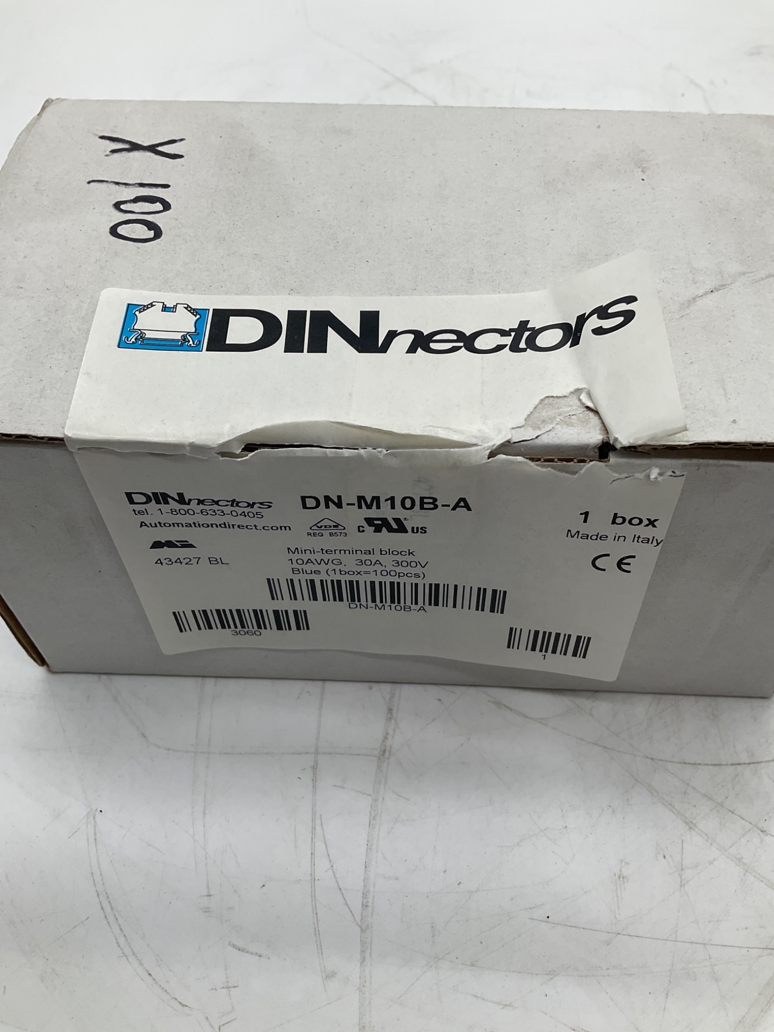 DINNECTORS DN-M10B-A Mini Terminal Block 10AWG 30A 300V Blue (Box of 100) NEW 2