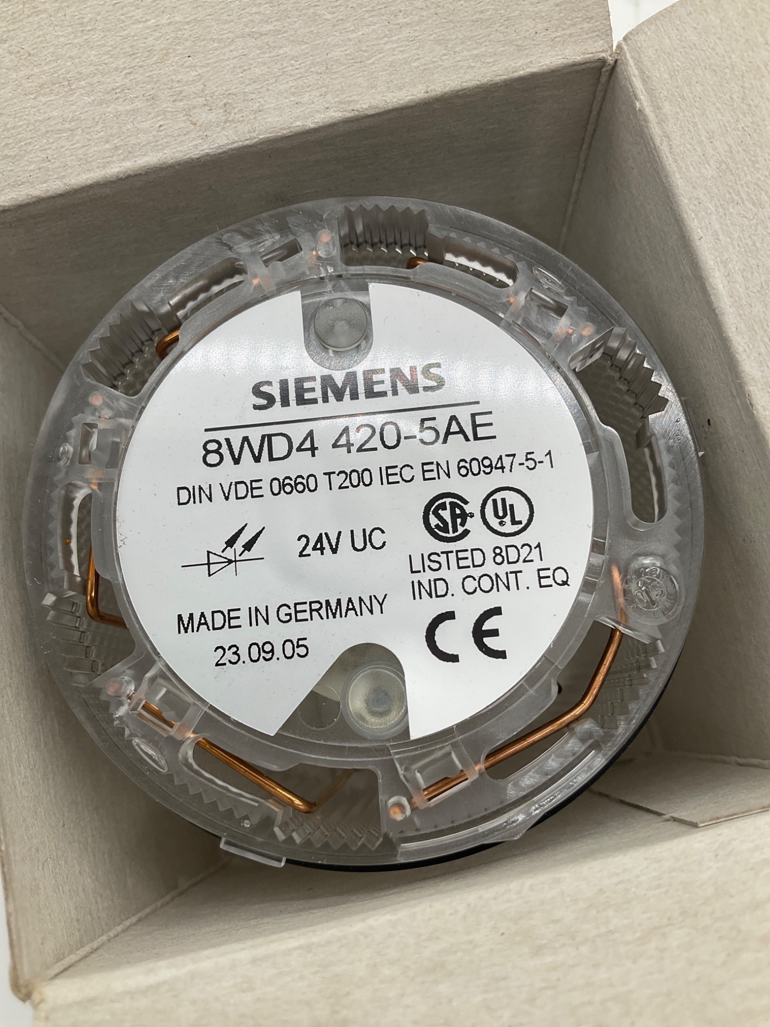 SIEMENS 8WD4420-5AE Clear Steady Light Element 24V AC/DC NEW 3