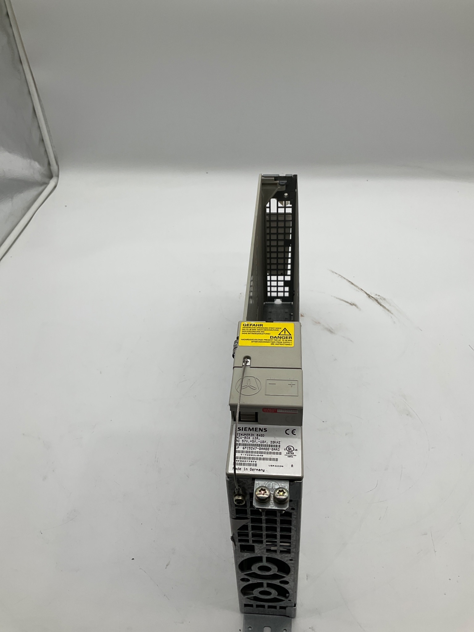 SIEMENS 6FC5247-0AA00-0AA3 SINUMERIK 840D NCU Box 13A USED 0
