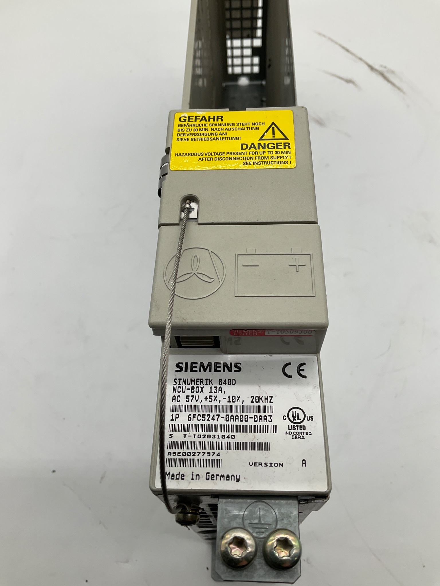 SIEMENS 6FC5247-0AA00-0AA3 SINUMERIK 840D NCU Box 13A USED 2