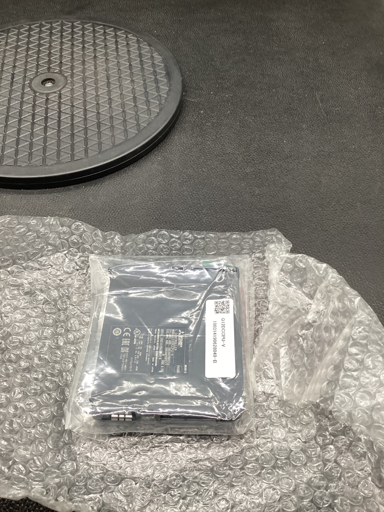 MITSUBISHI ELECTRIC Q12DCCPU-V MELSEC-Q C Language CPU Module NEW 3