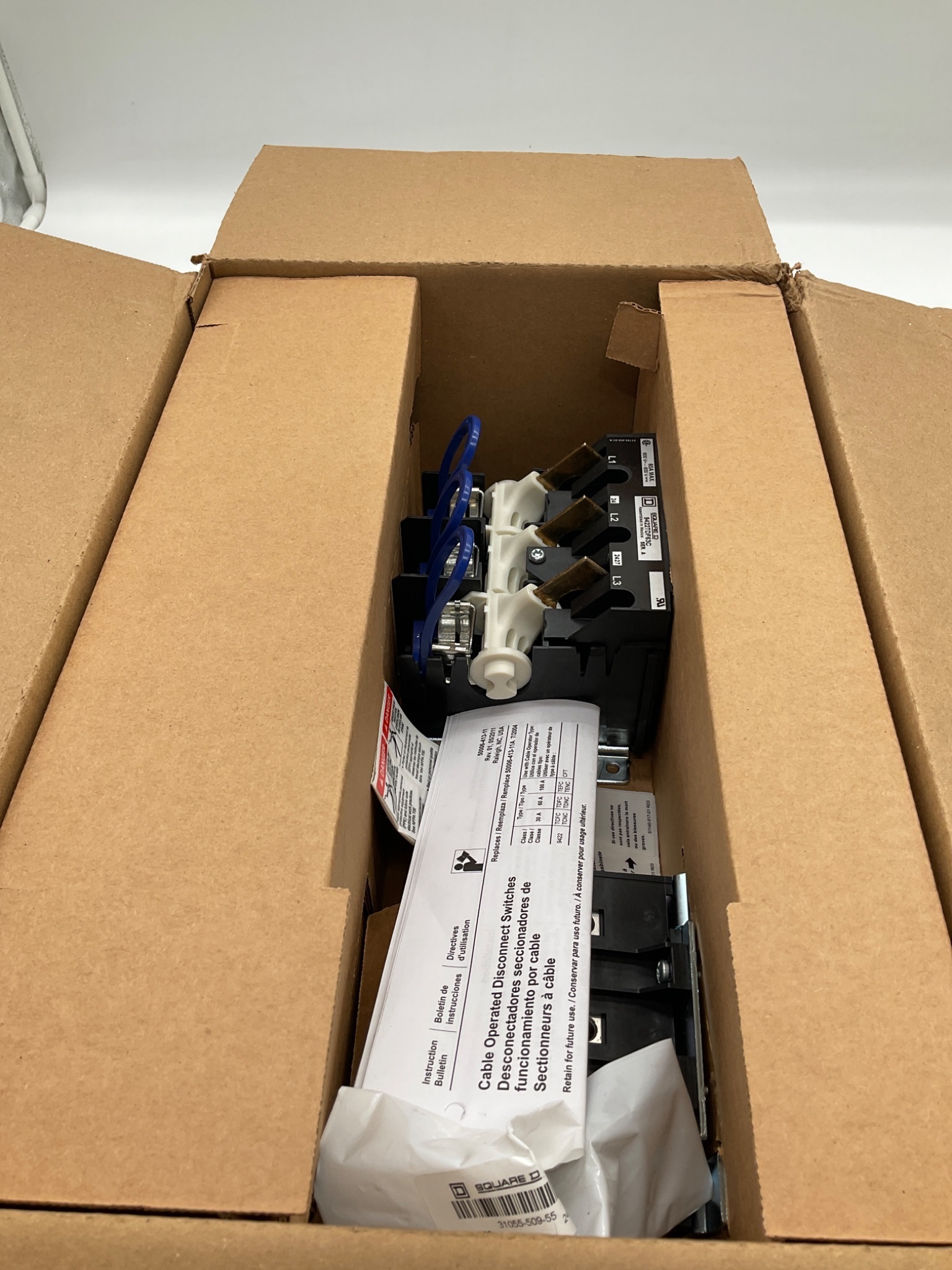 SQUARE D 9422TDF63C Type T Flange Mounted Disconnect Switch NEW 2
