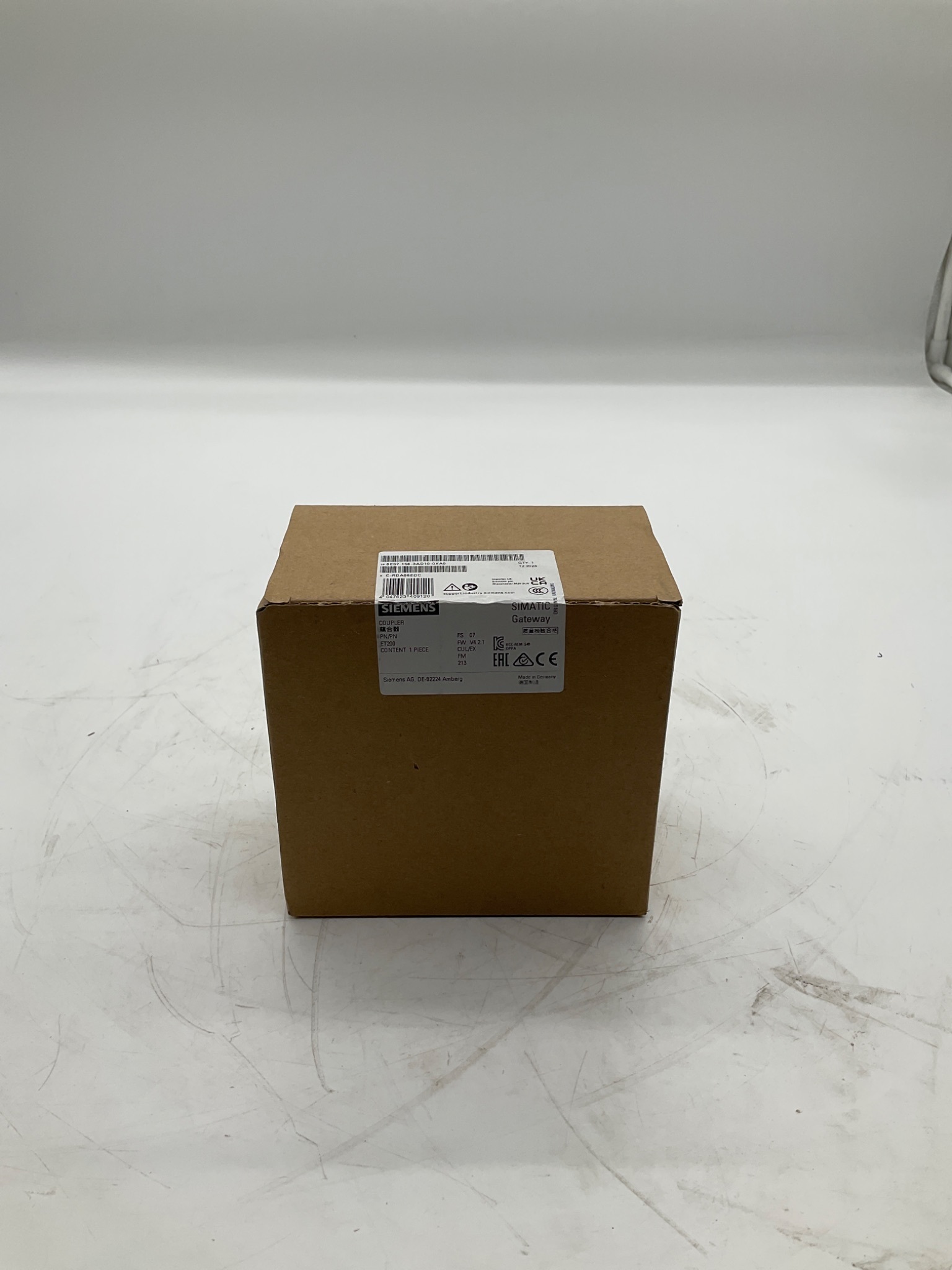 SIEMENS 6ES7158-3AD10-0XA0 SIMATIC ET200 Interface Module NEW 0
