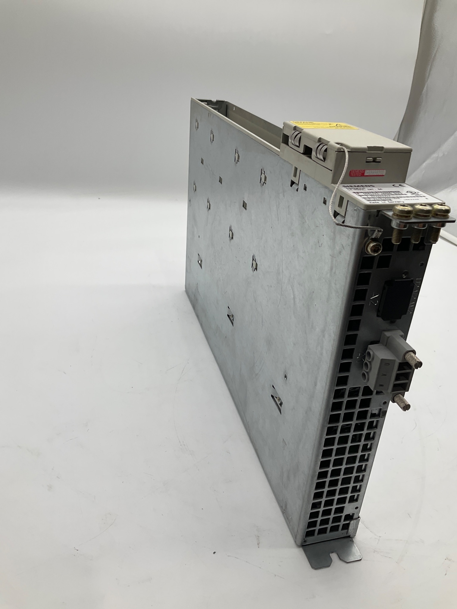 SIEMENS 6SN1123-1AA00-0HA1 SIMODRIVE LT Module INT. 8A USED 5