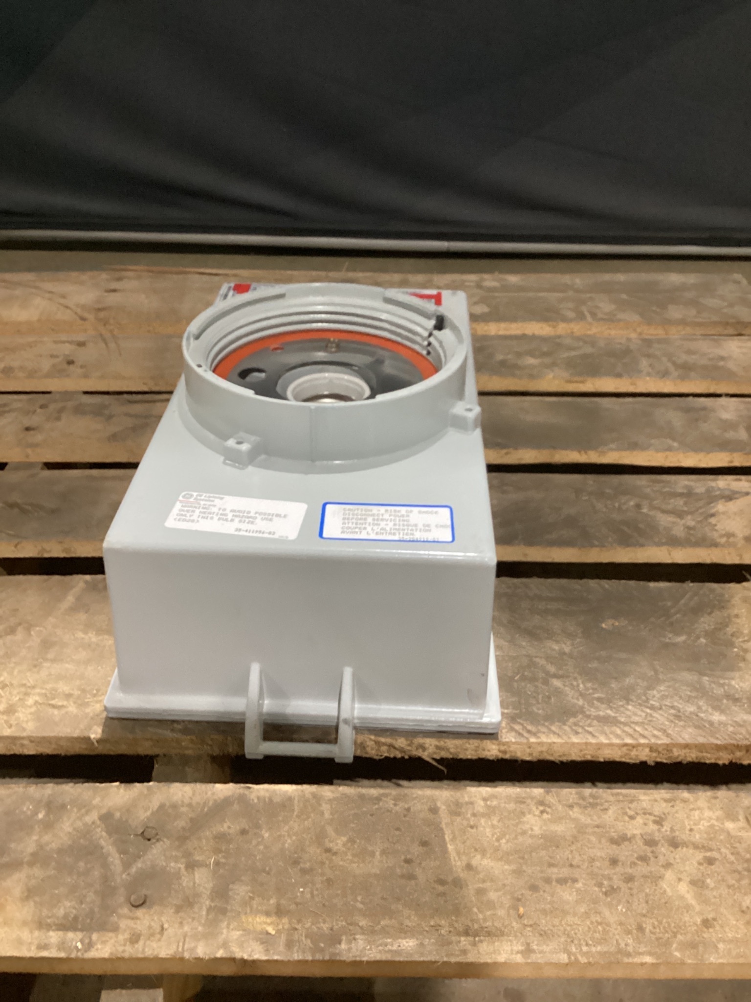 GE LIGHTING H2017M Hazardous Location Ballast Housing NEW 0