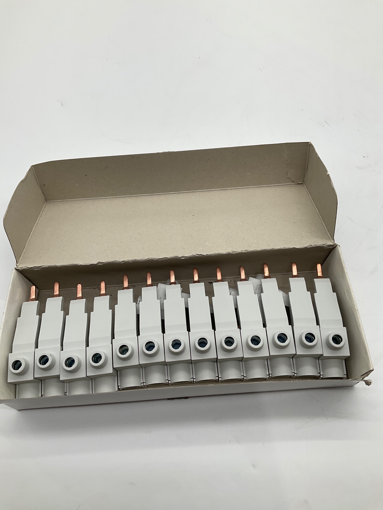 SCHNEIDER ELECTRIC 10185 Connector Set (Lot of 15) NEW 2