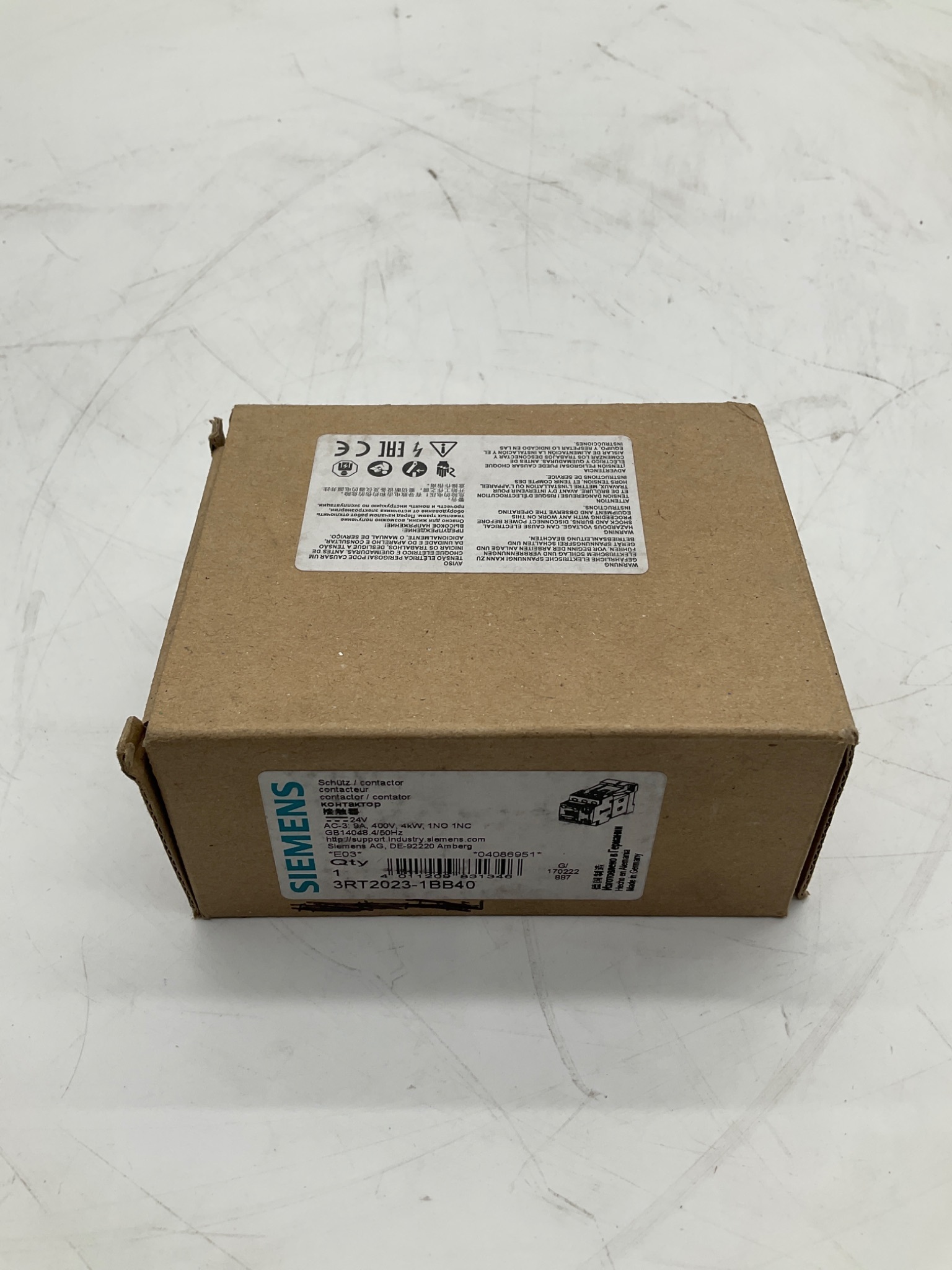SIEMENS 3RT2023-1BB40 SIRIUS Contactor NEW 3