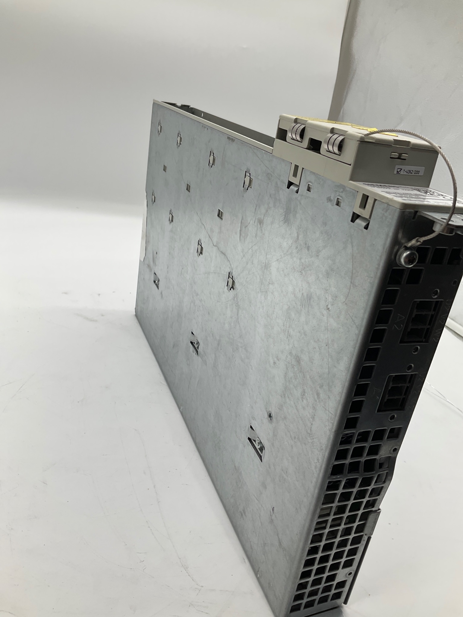 SIEMENS 6SN1123-1AB00-0BA1 SIMODRIVE LT Module INT. 2x25A USED 4