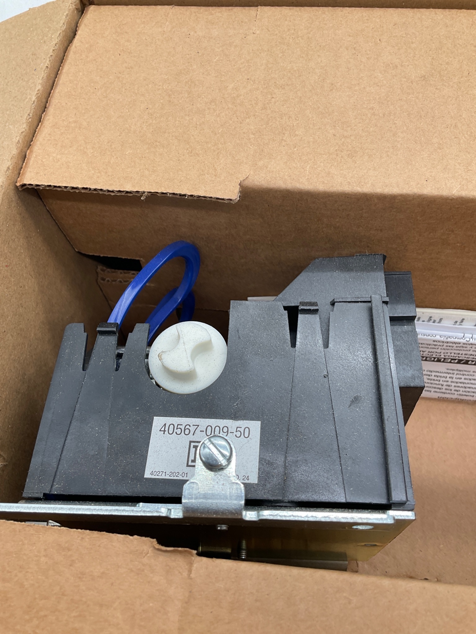 SQUARE D 9422TCF33C Type T Flange Mounted Disconnect Switch NEW 3