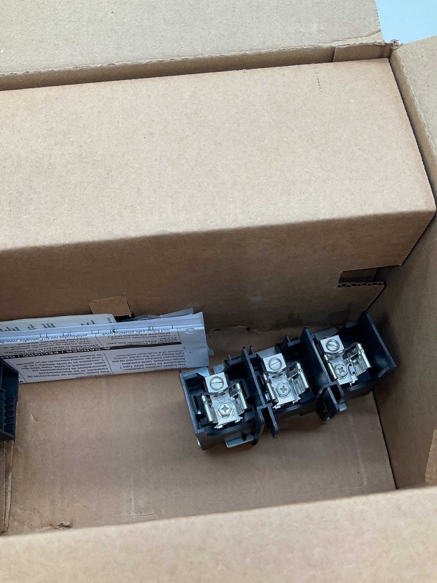 SQUARE D 9422TCF33C Type T Flange Mounted Disconnect Switch NEW 4