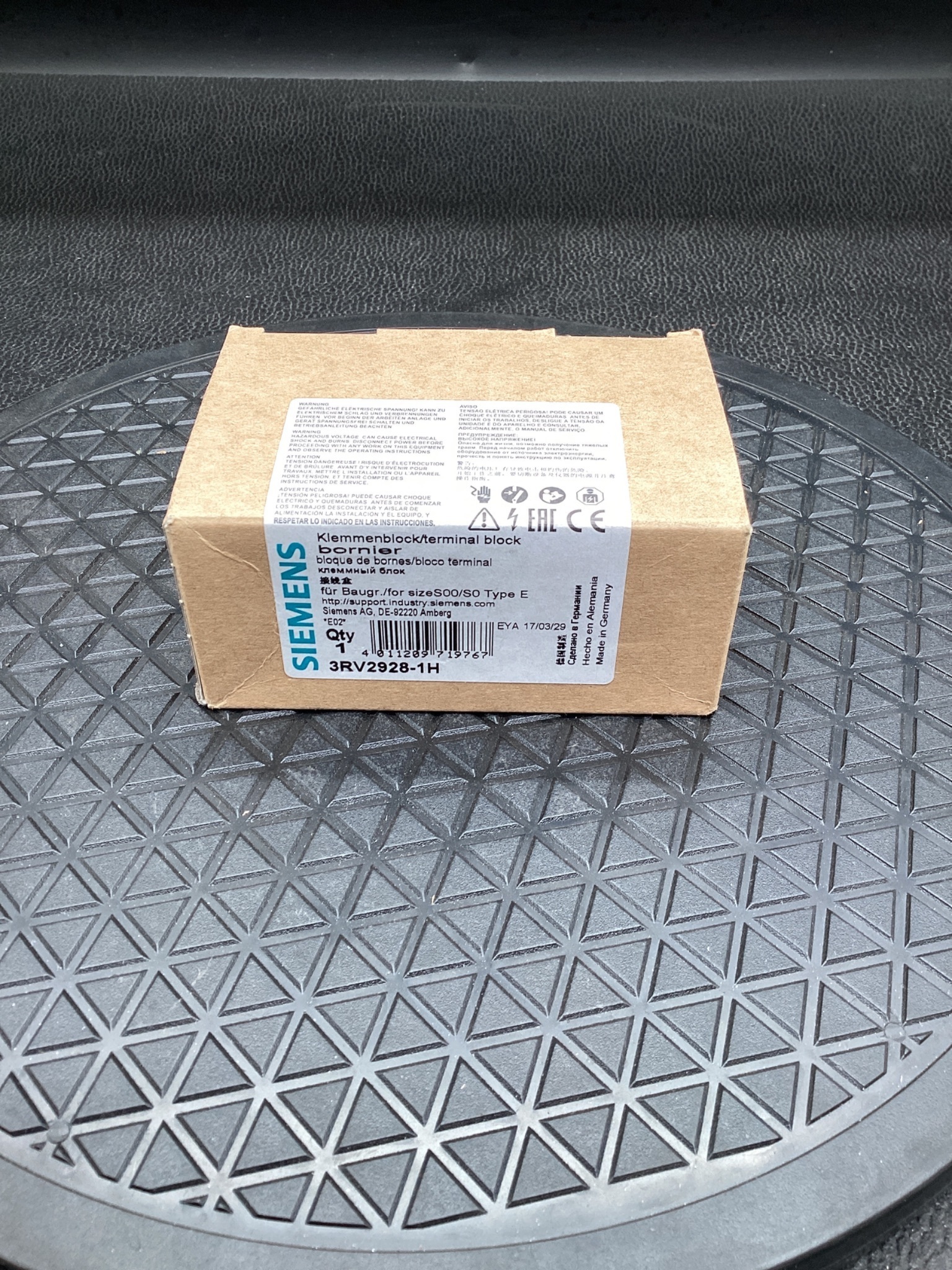 SIEMENS 3RV2928-1H Terminal Block NEW 0