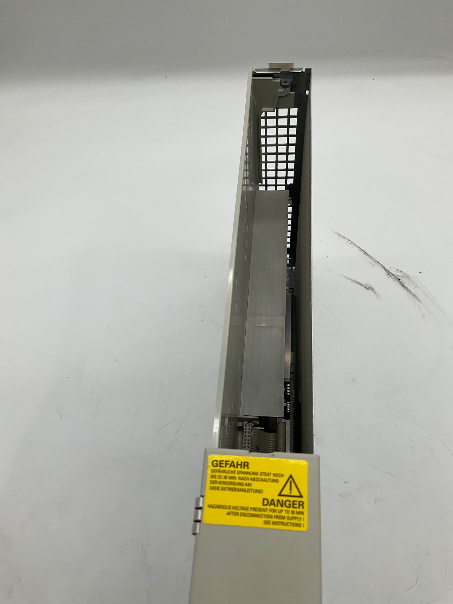 SIEMENS 6SN1123-1AA00-0AA1 SIMODRIVE LT Module INT. 15A USED 3