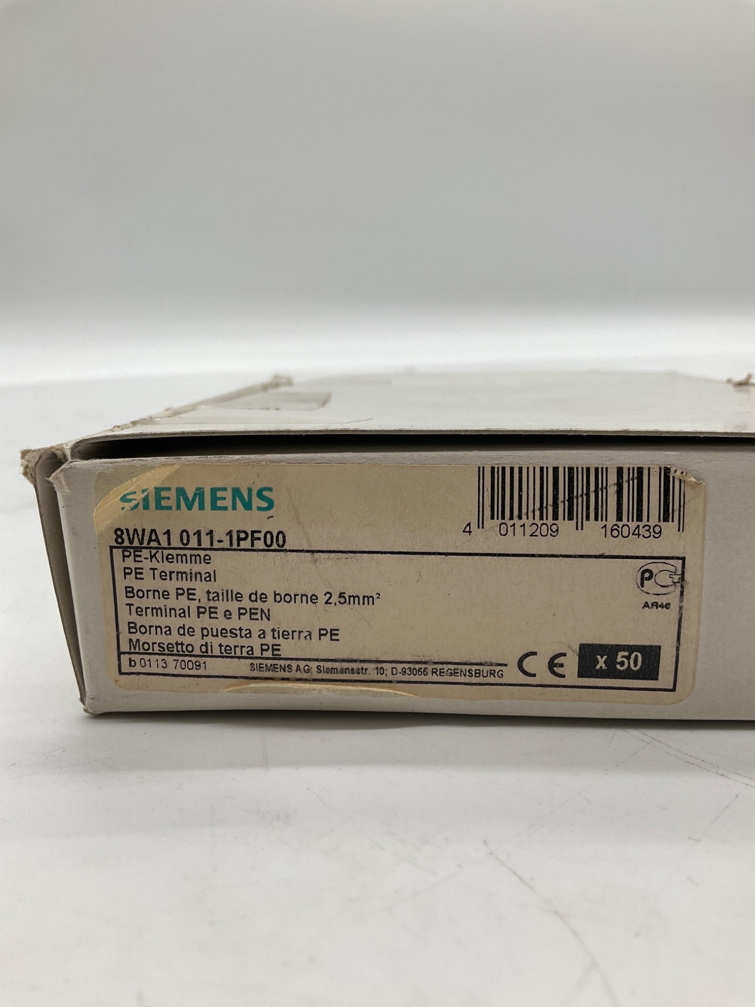 SIEMENS 8WA1011-1PF00 PE Terminal Block 2.5mm² (Box of 50) NEW 3
