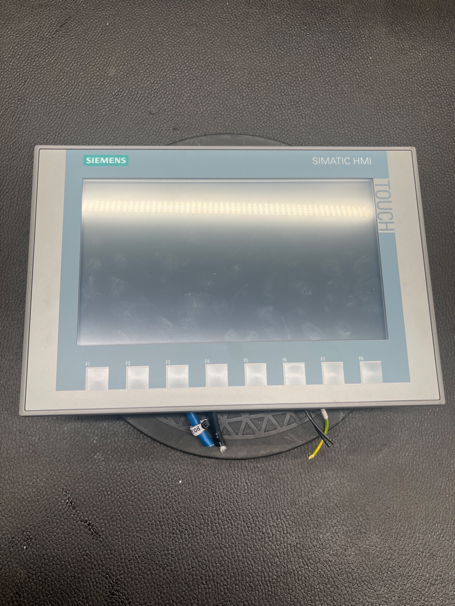 SIEMENS 6AV2123-2JB03-0AX0 KTP900 Basic HMI Touch Panel USED 0