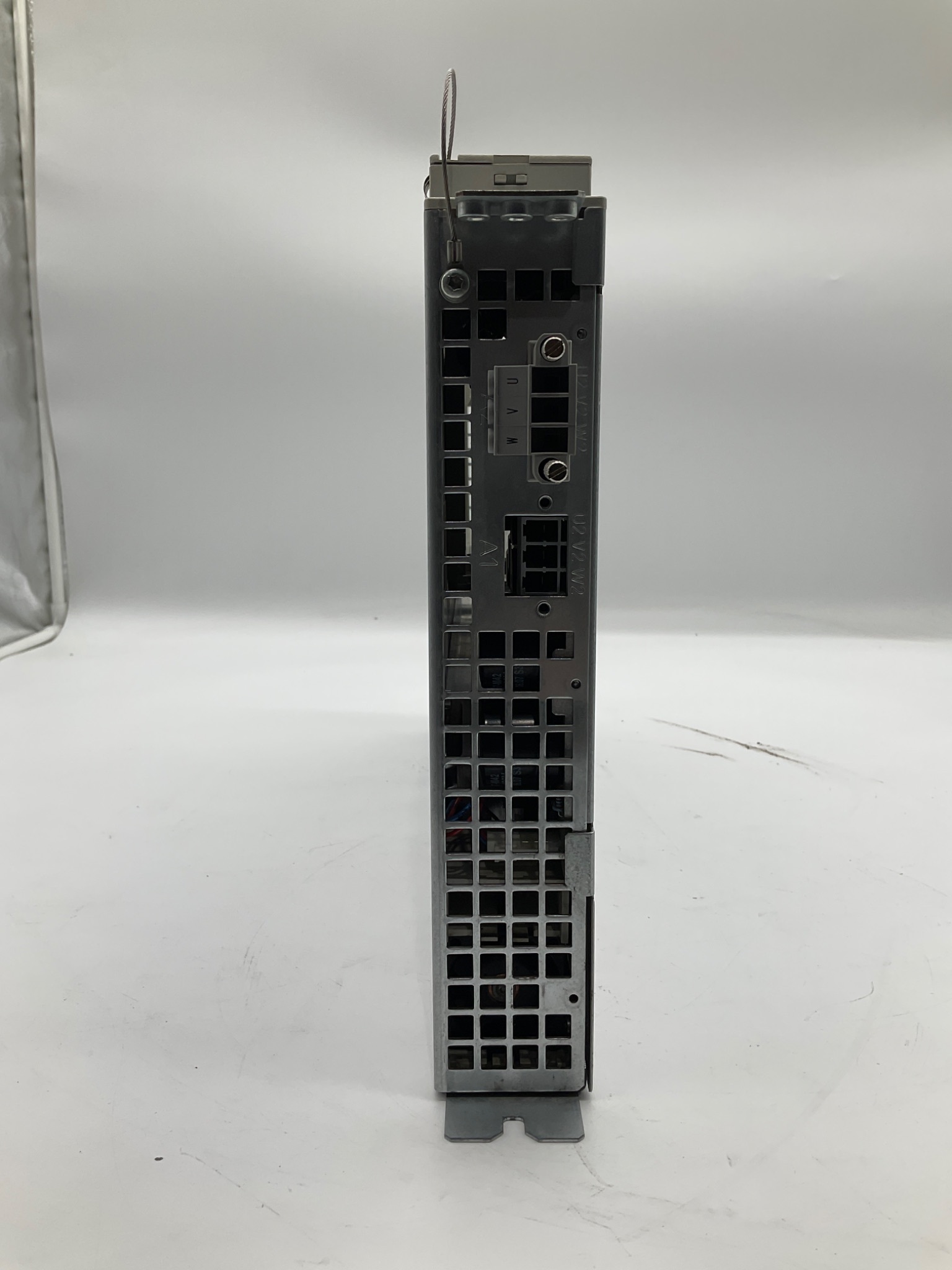 SIEMENS 6SN1123-1AB00-0AA1 SIMODRIVE LT Module INT. 2x15A USED 1