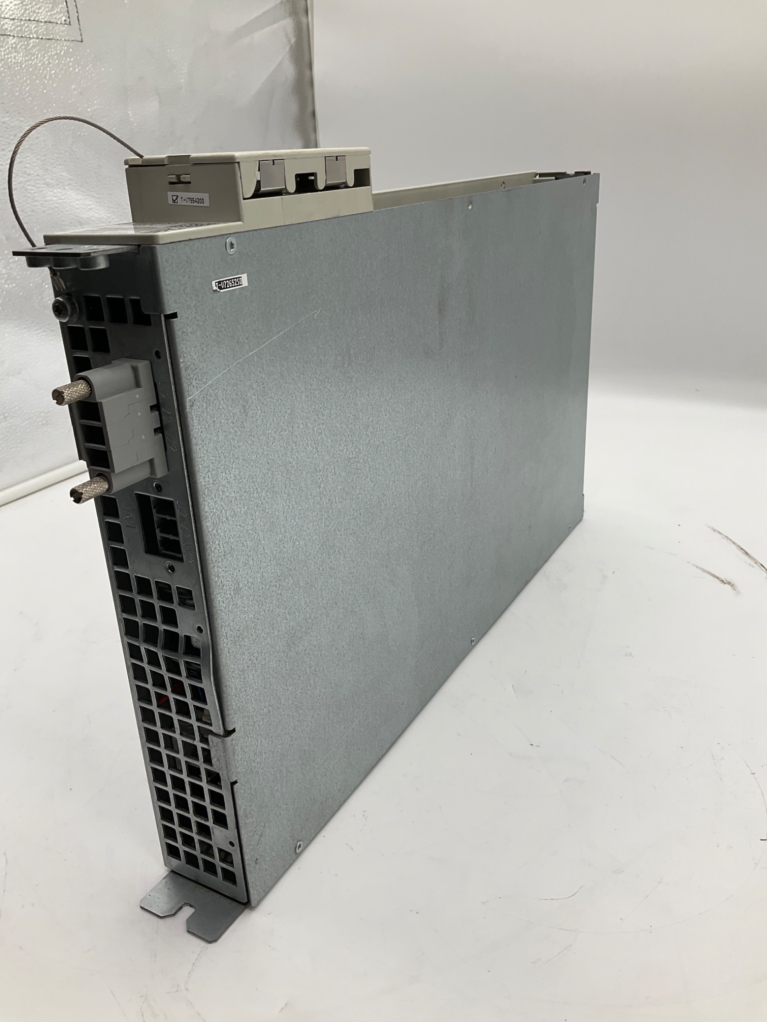 SIEMENS 6SN1123-1AB00-0AA1 SIMODRIVE LT Module INT. 2x15A USED 2