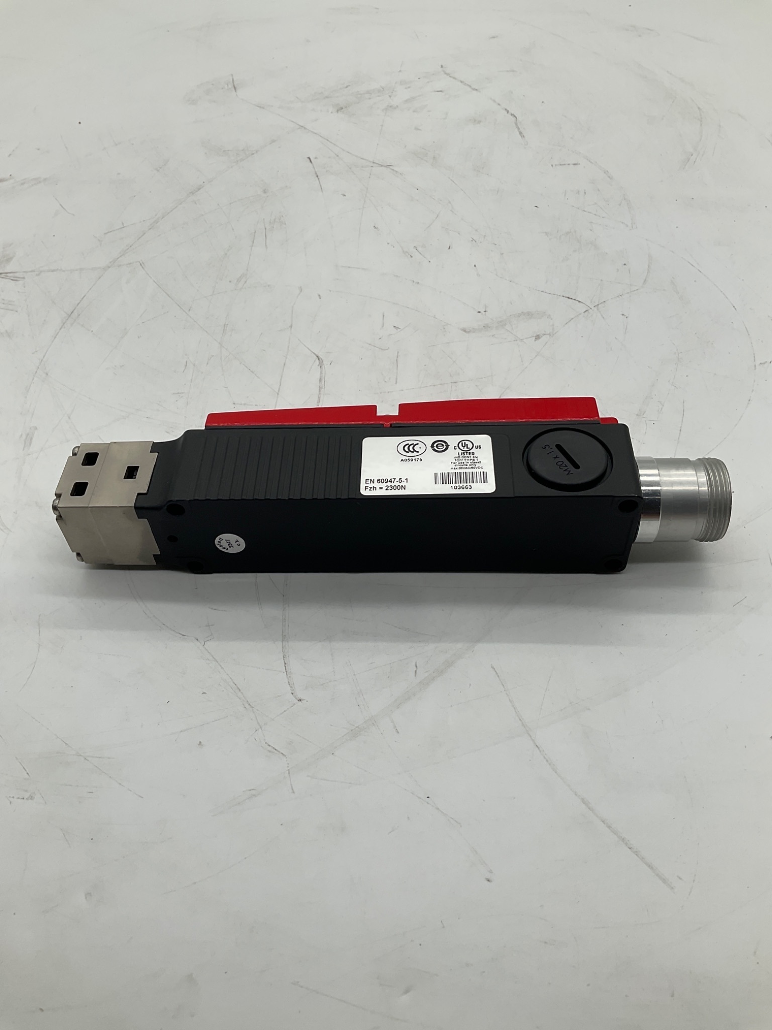 EUCHNER STA3A-2131A024L024BHA10C2090 Safety Switch NEW 2
