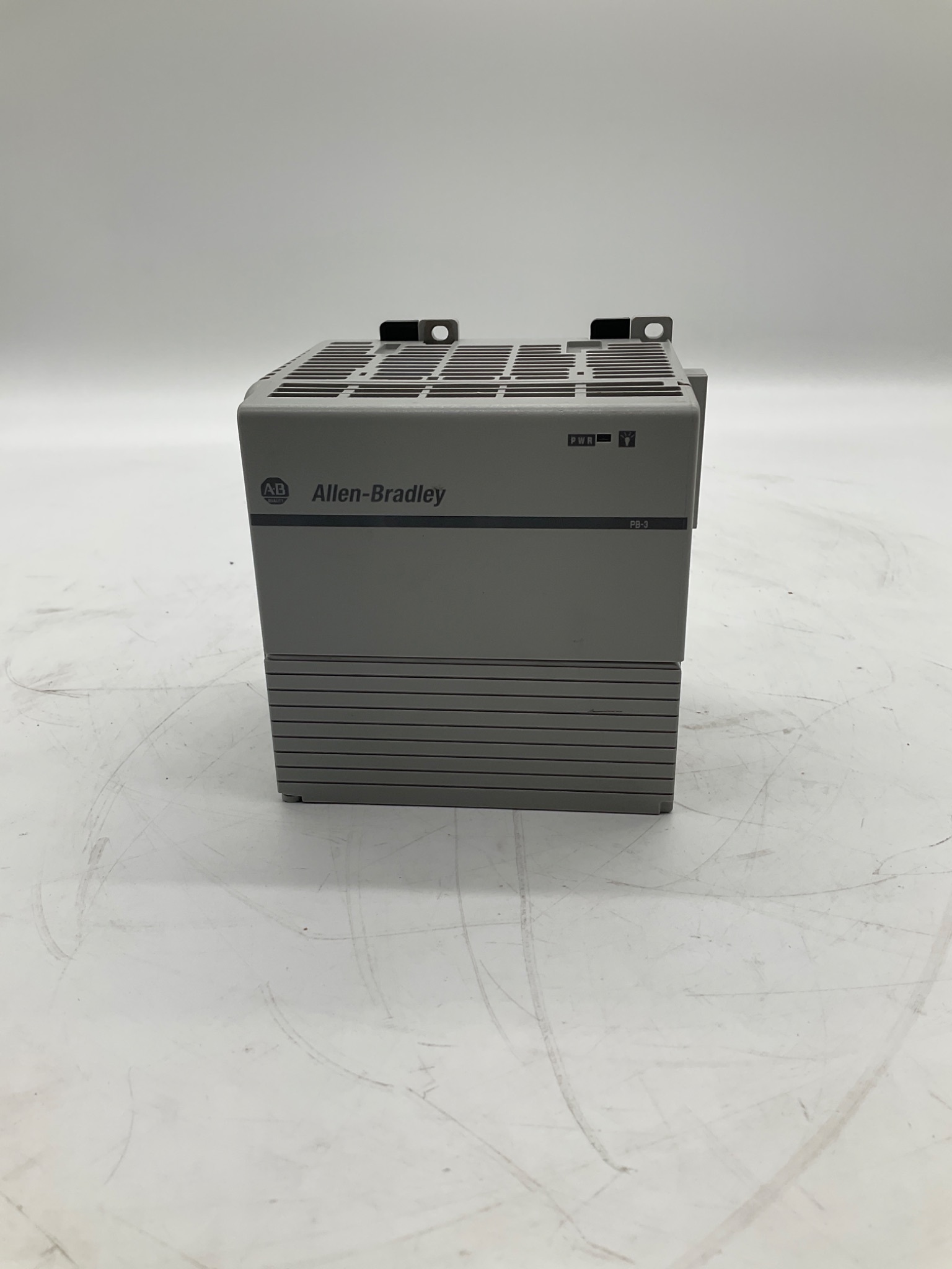 ALLEN-BRADLEY 1768-PB3 CompactLogix DC Power Supply USED 0