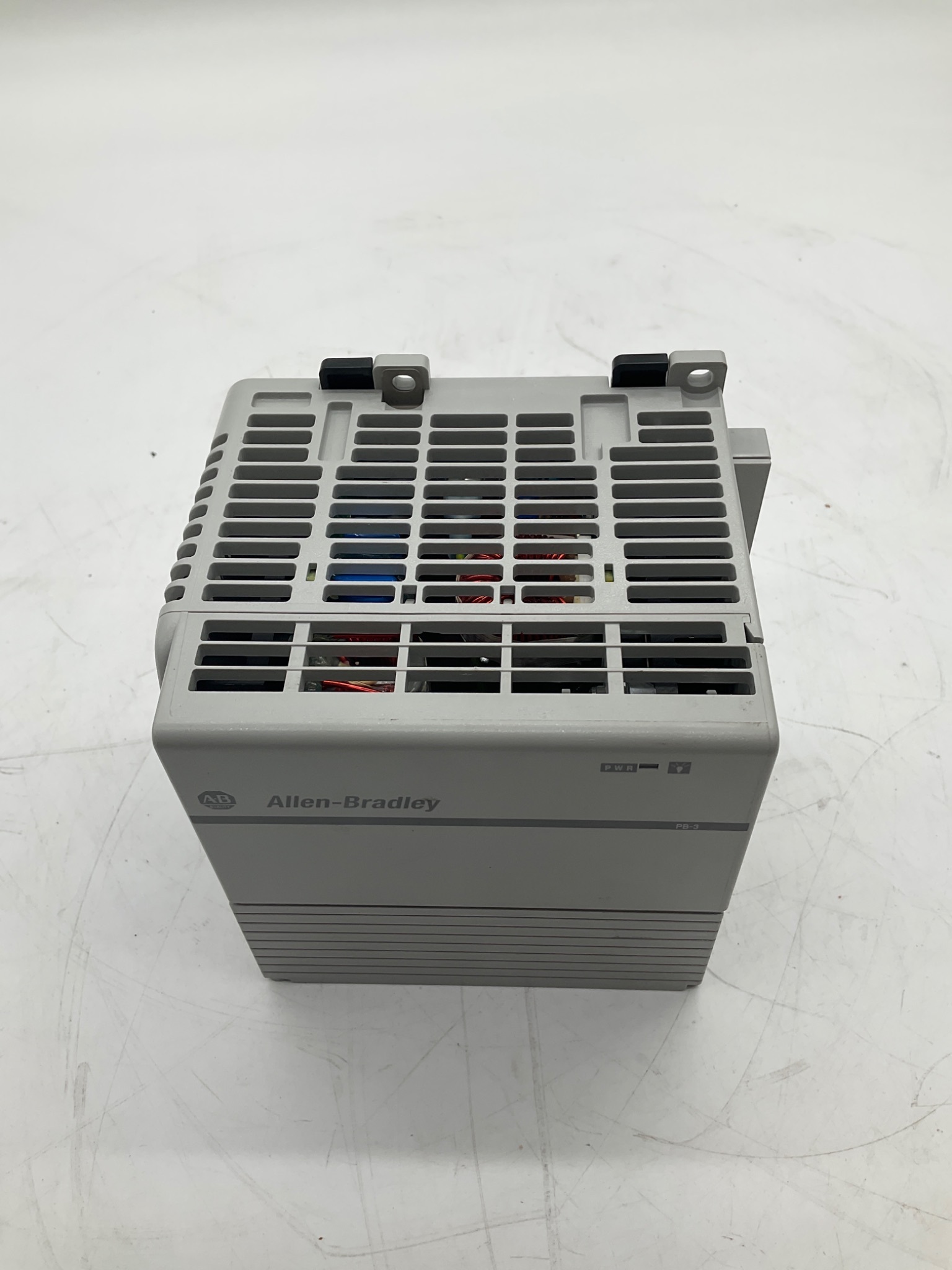 ALLEN-BRADLEY 1768-PB3 CompactLogix DC Power Supply USED 1