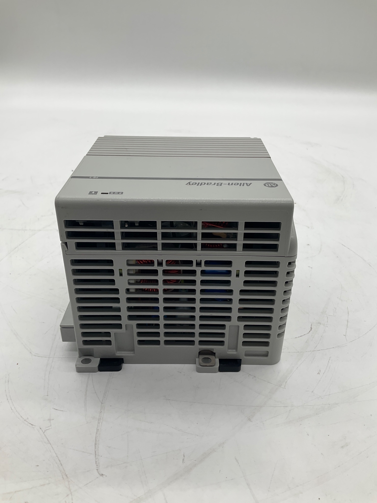 ALLEN-BRADLEY 1768-PB3 CompactLogix DC Power Supply USED 3
