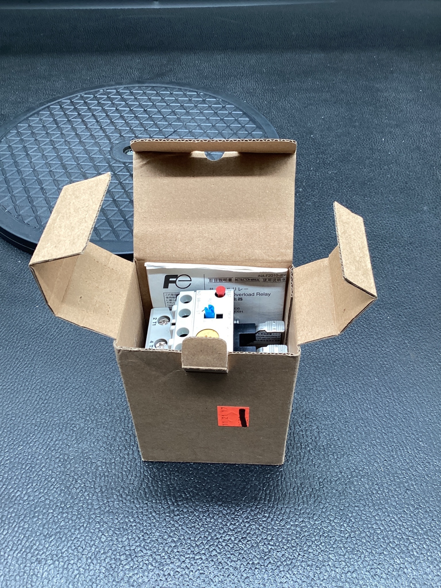 FUJI ELECTRIC TK-E2 Thermal Overload Relay 18-26A NEW 4