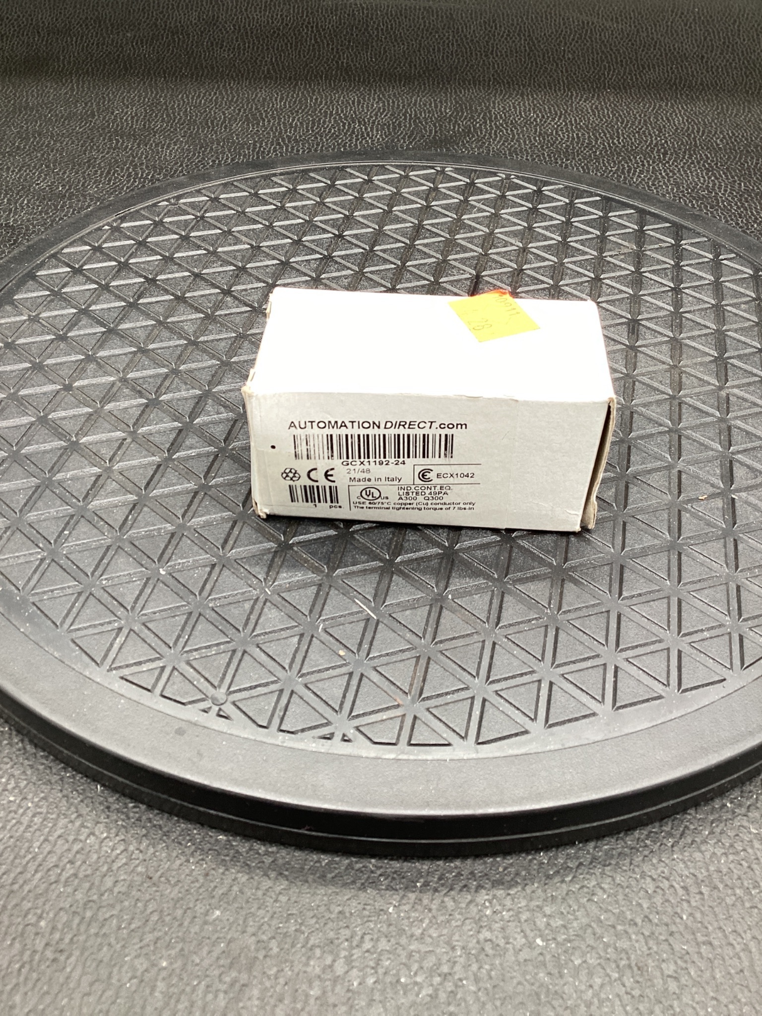 AUTOMATIONDIRECT GCX1192-24 Illuminated Push Button Green 24VAC/DC NEW 0
