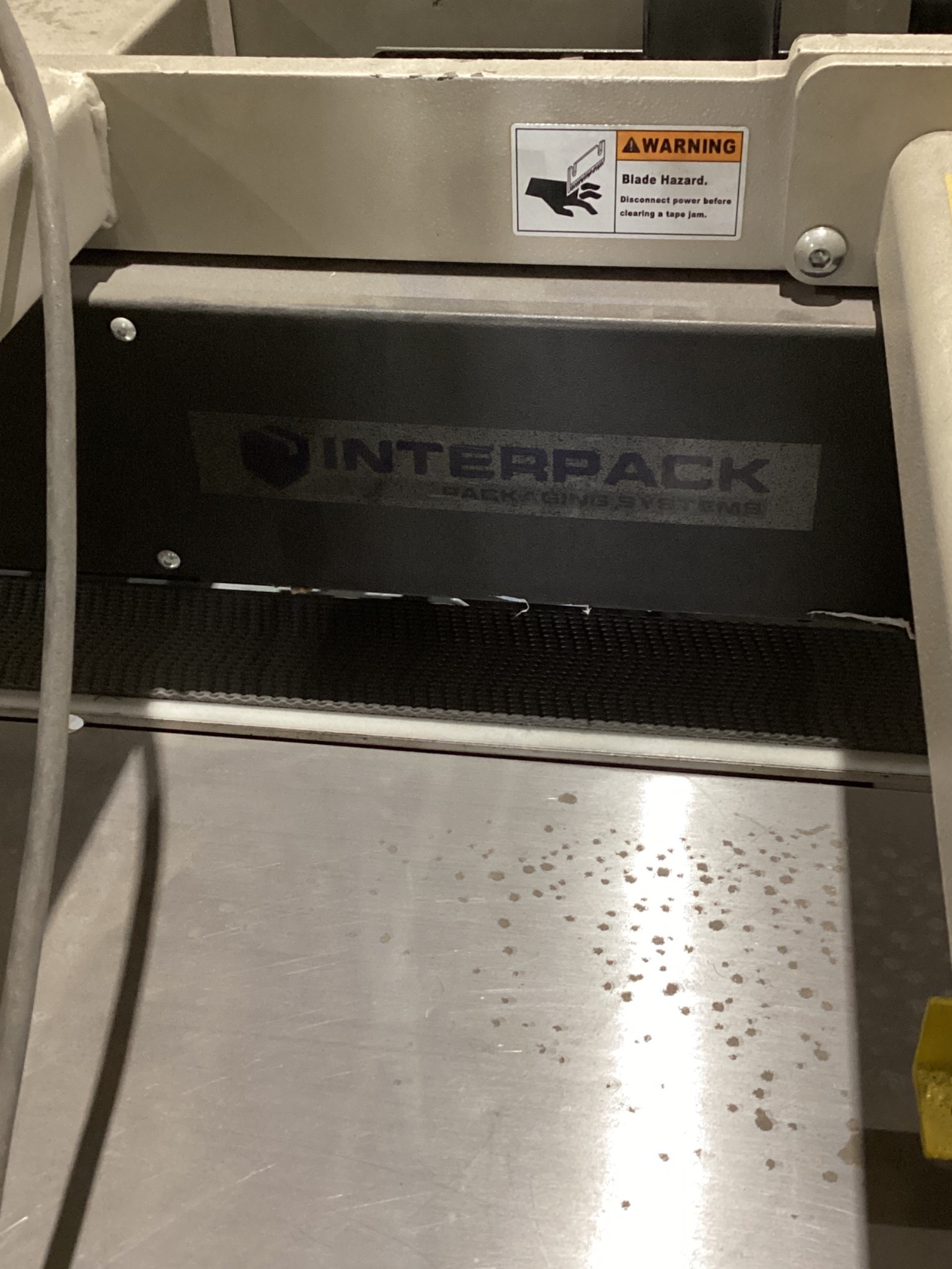 INTERPACK USA5024-TB-OPF/3 Case Sealer USED 2