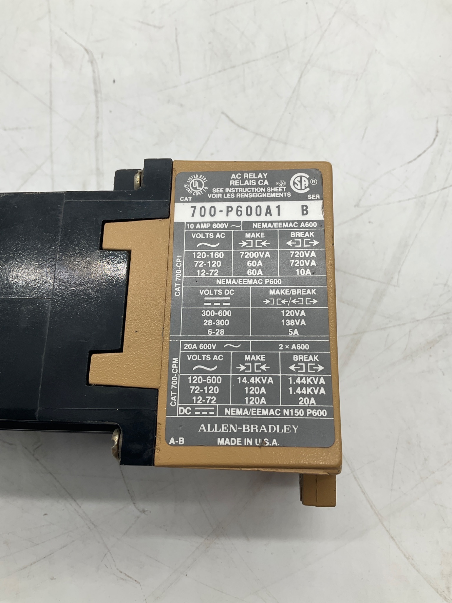 ALLEN-BRADLEY 700-P600A1 Type P AC Relay USED 1