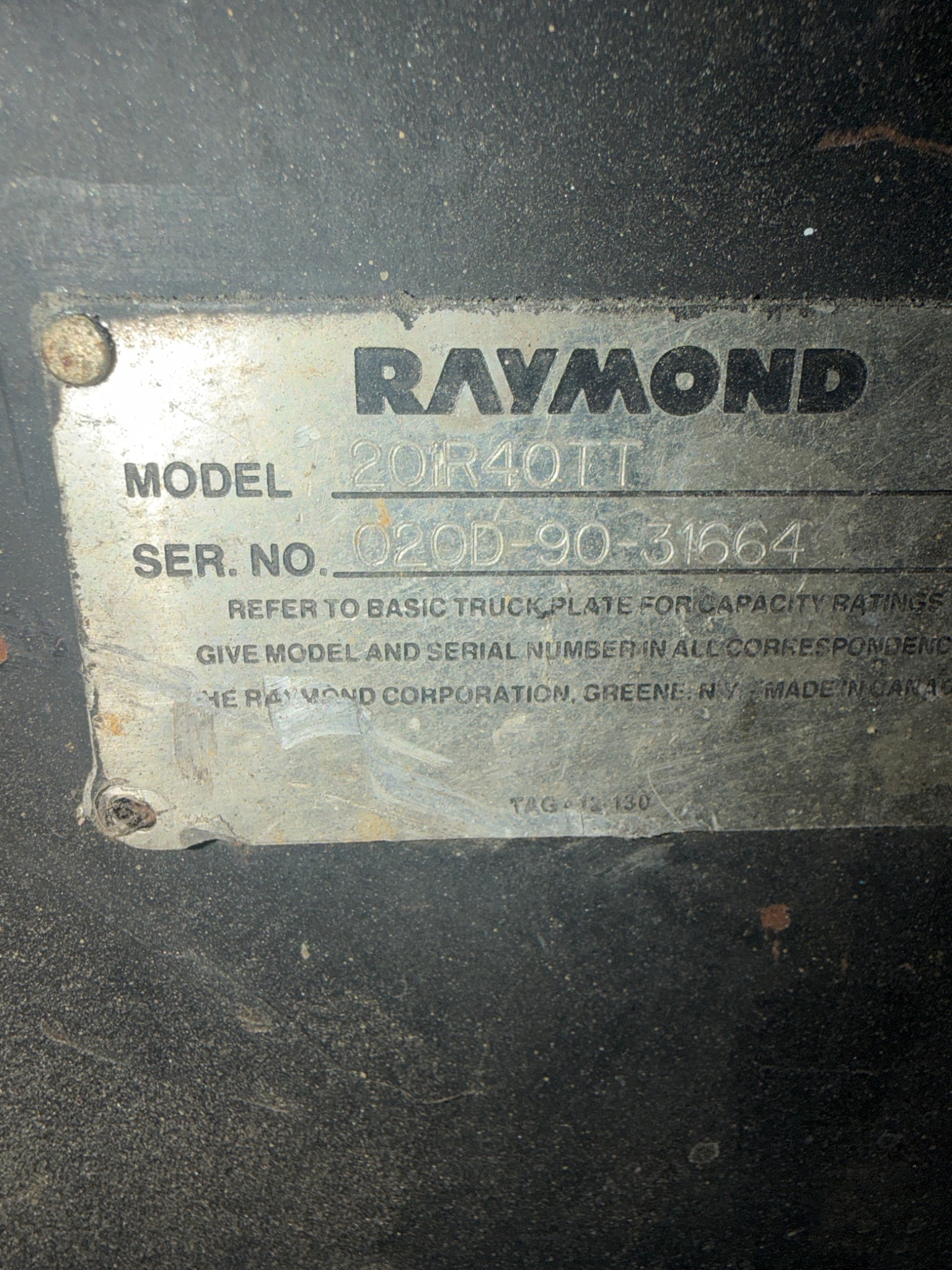RAYMOND 20IR40TT 4000 LB Reach Truck with TS24/100 Charger USED - Drive Wheel Damage 6