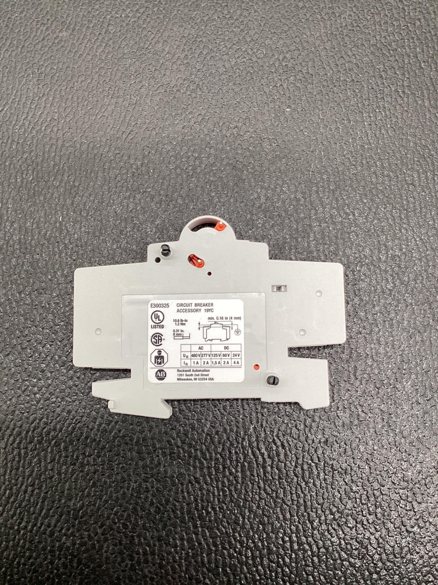 ALLEN-BRADLEY 1489-AMRA3 Auxiliary Contact Ser. D NEW 2