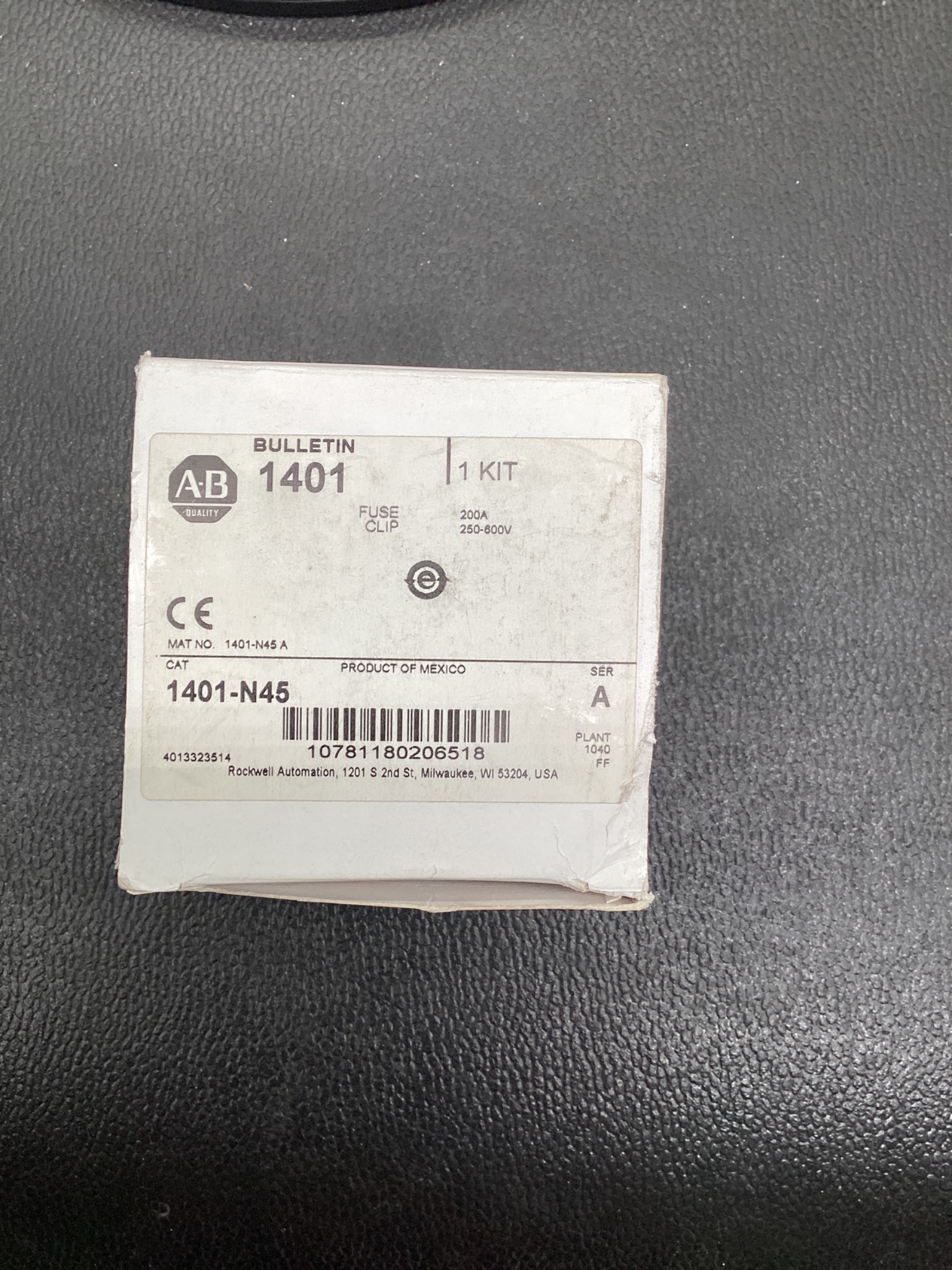 Allen-Bradley 1401-N45 Fuse Clip Kit NEW 2