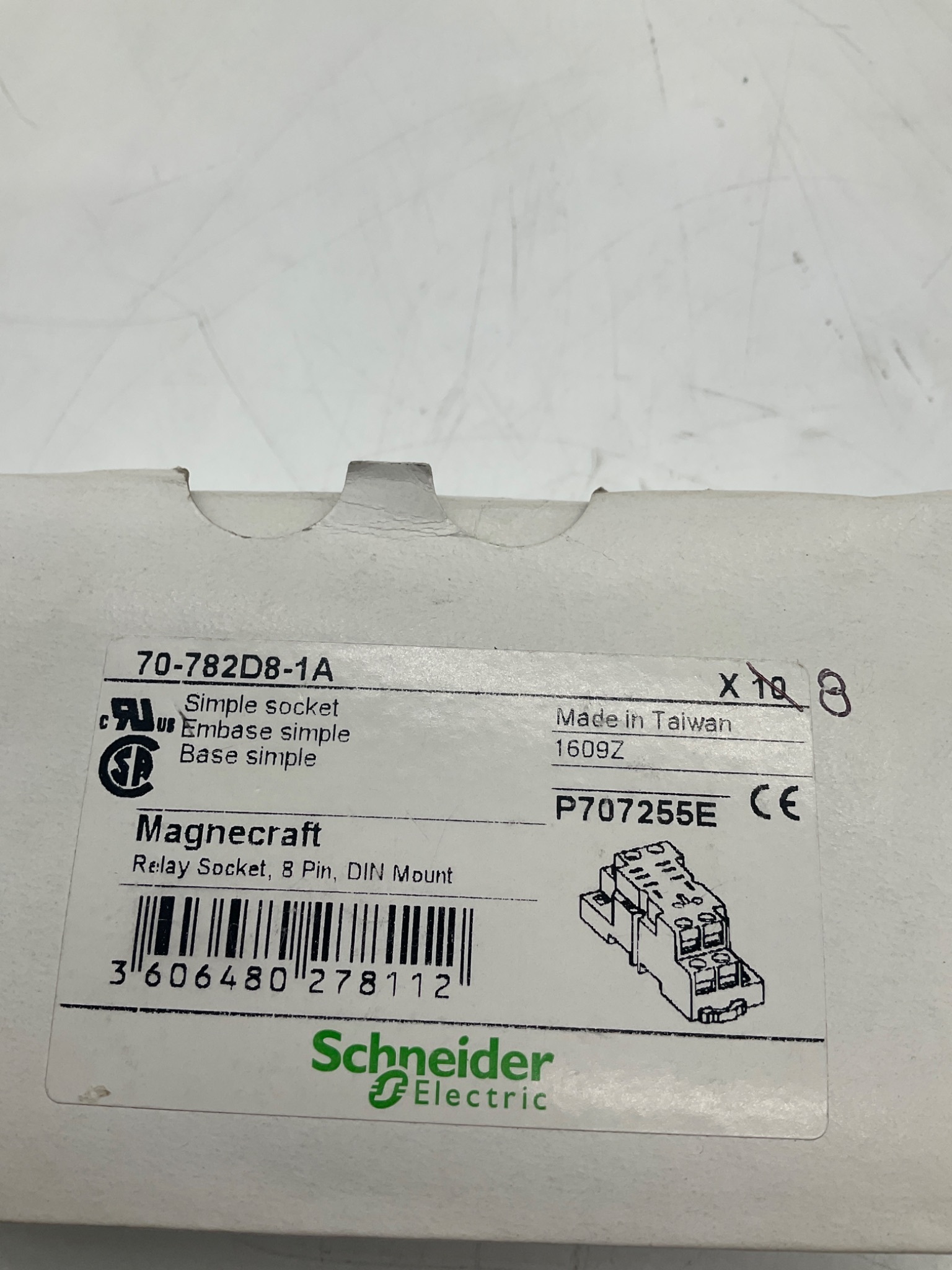 Schneider Electric 70-782D8-1A Magnecraft 8-Pin Relay Socket (Lot of 8) NEW 1