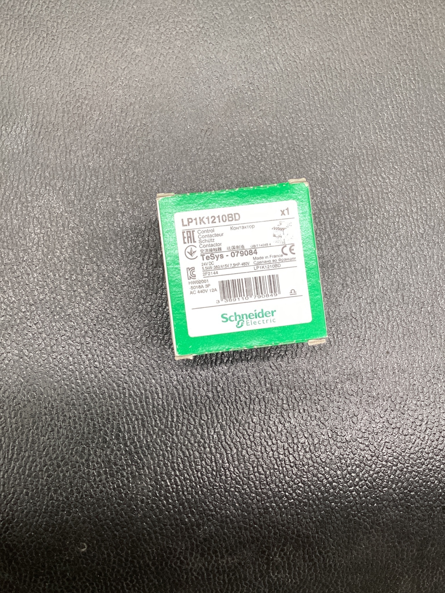 Schneider Electric LP1K1210BD TeSys K Contactor NEW 2